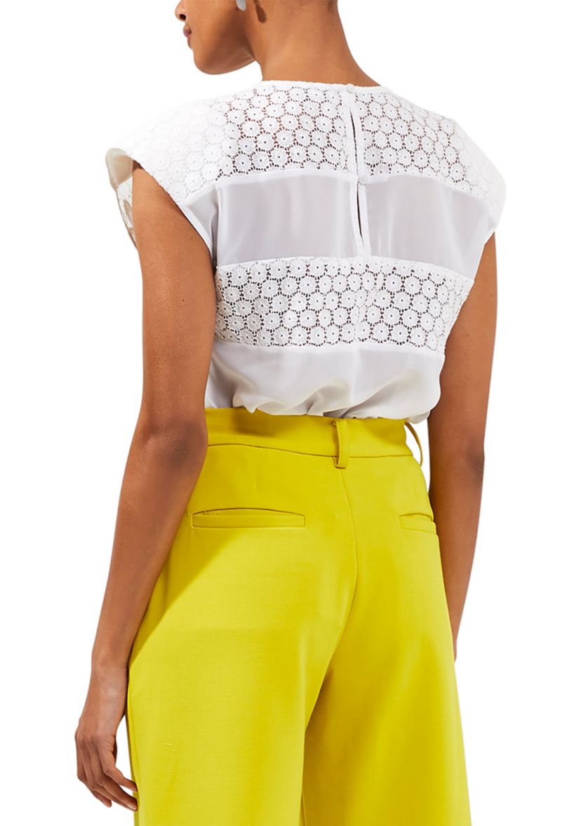 Lace Capped Sleeve Top
