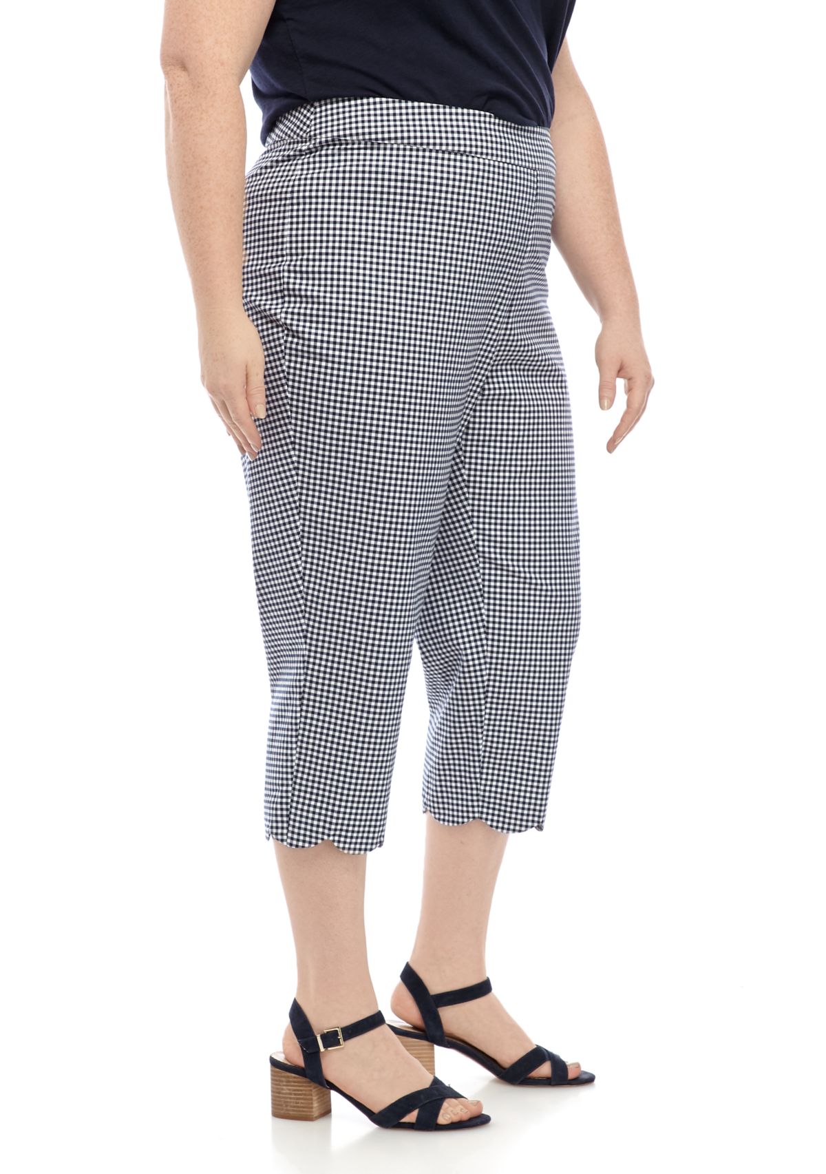 Plus Size Scallop Hem Capri Pants 