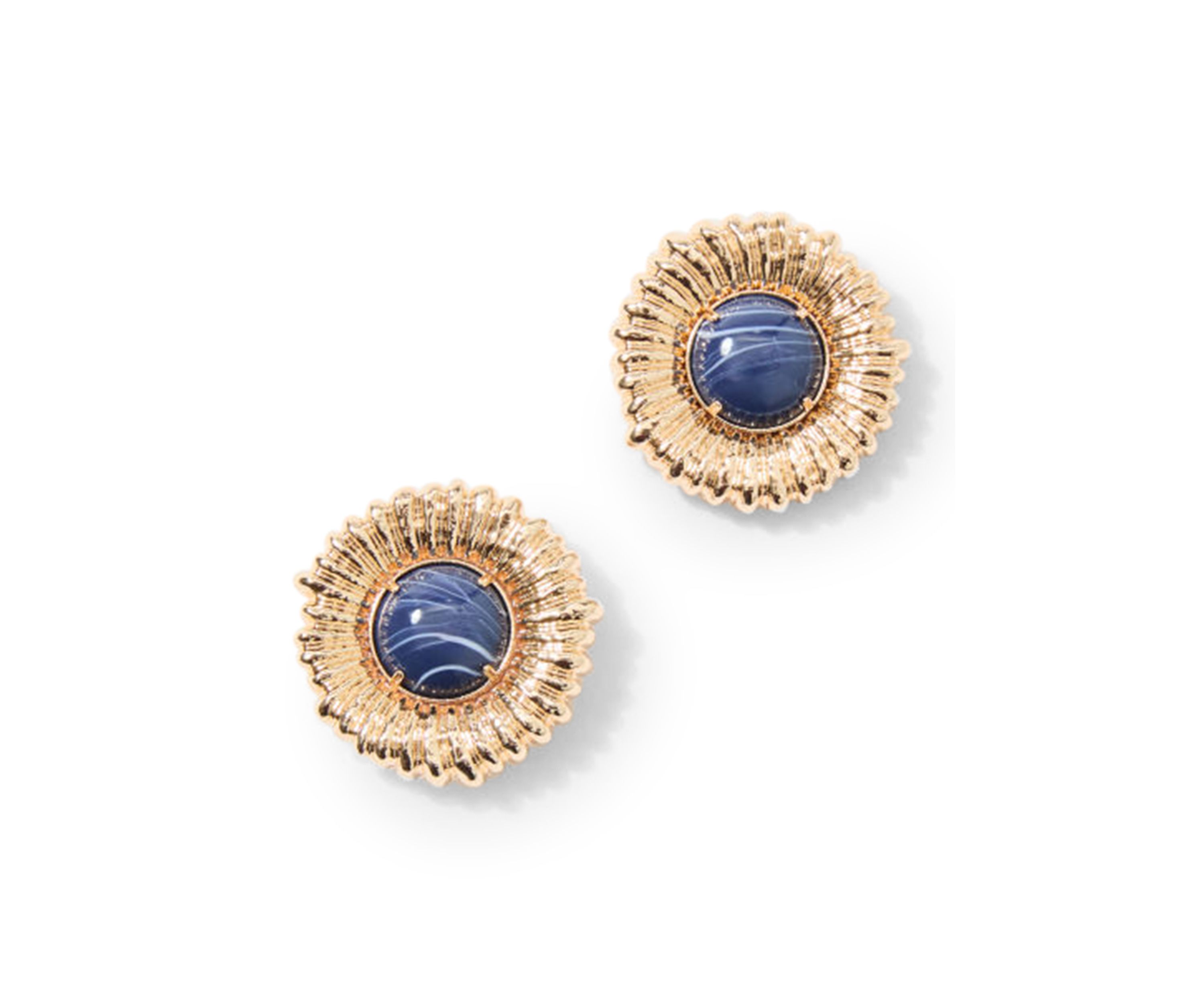 One Final Fling Stud Earrings 