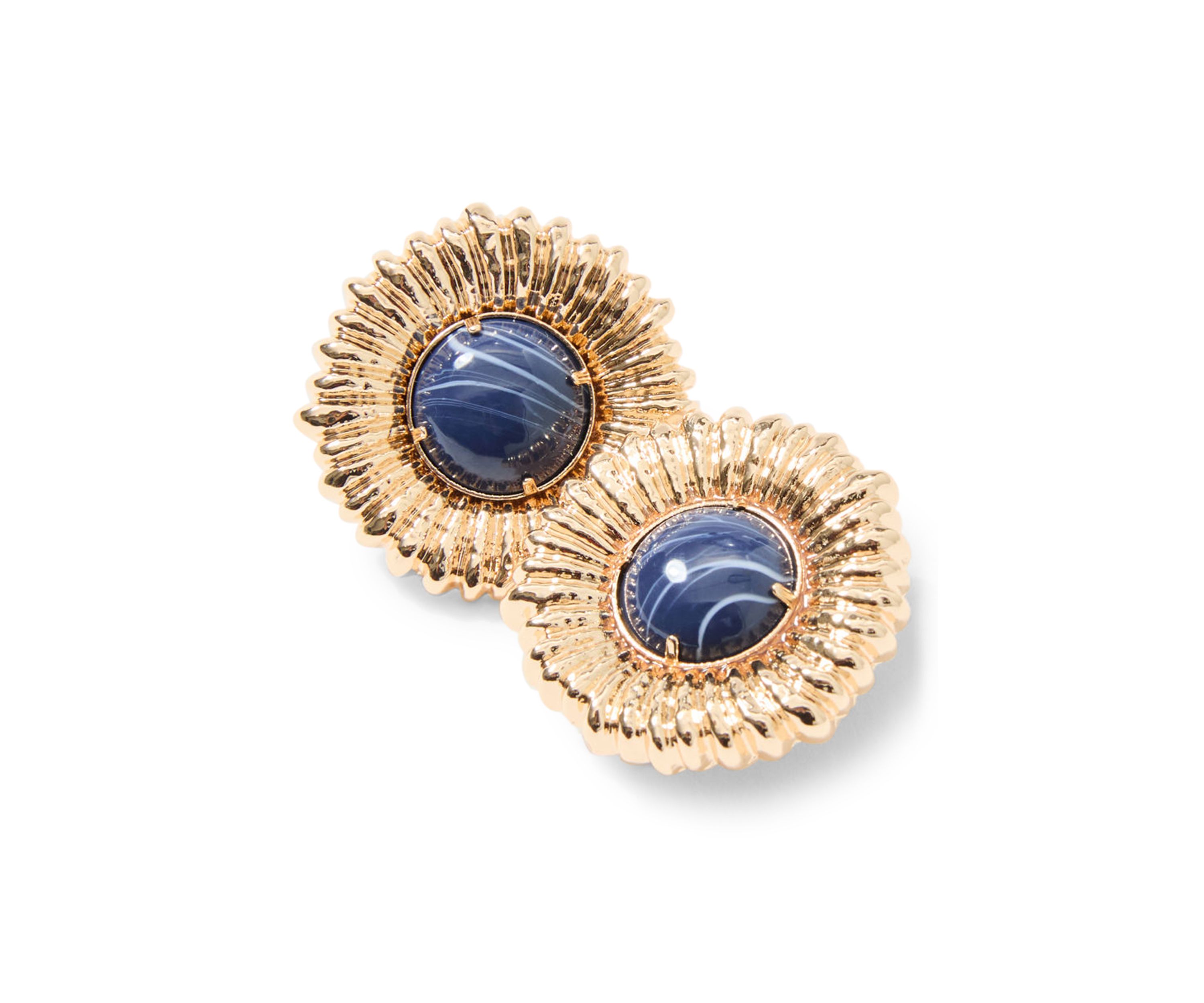 One Final Fling Stud Earrings 