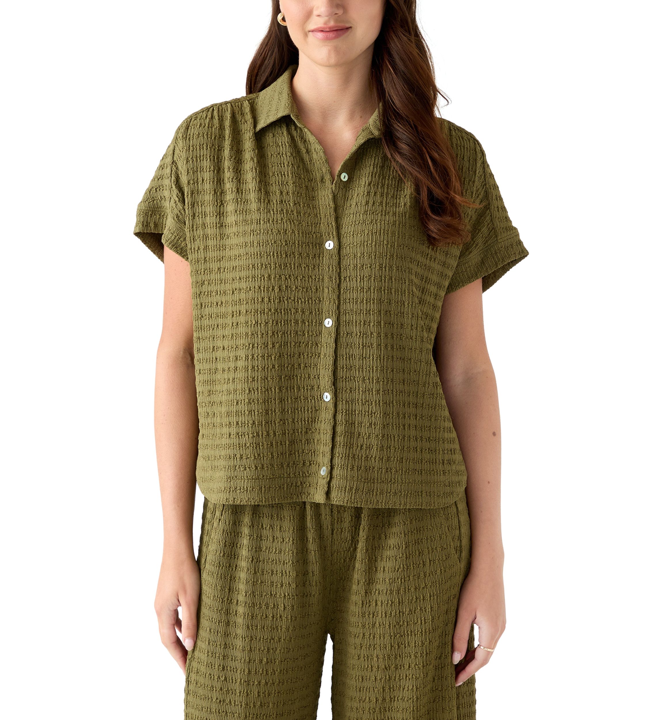 Womens Short Sleeve Textured Camp Shirt