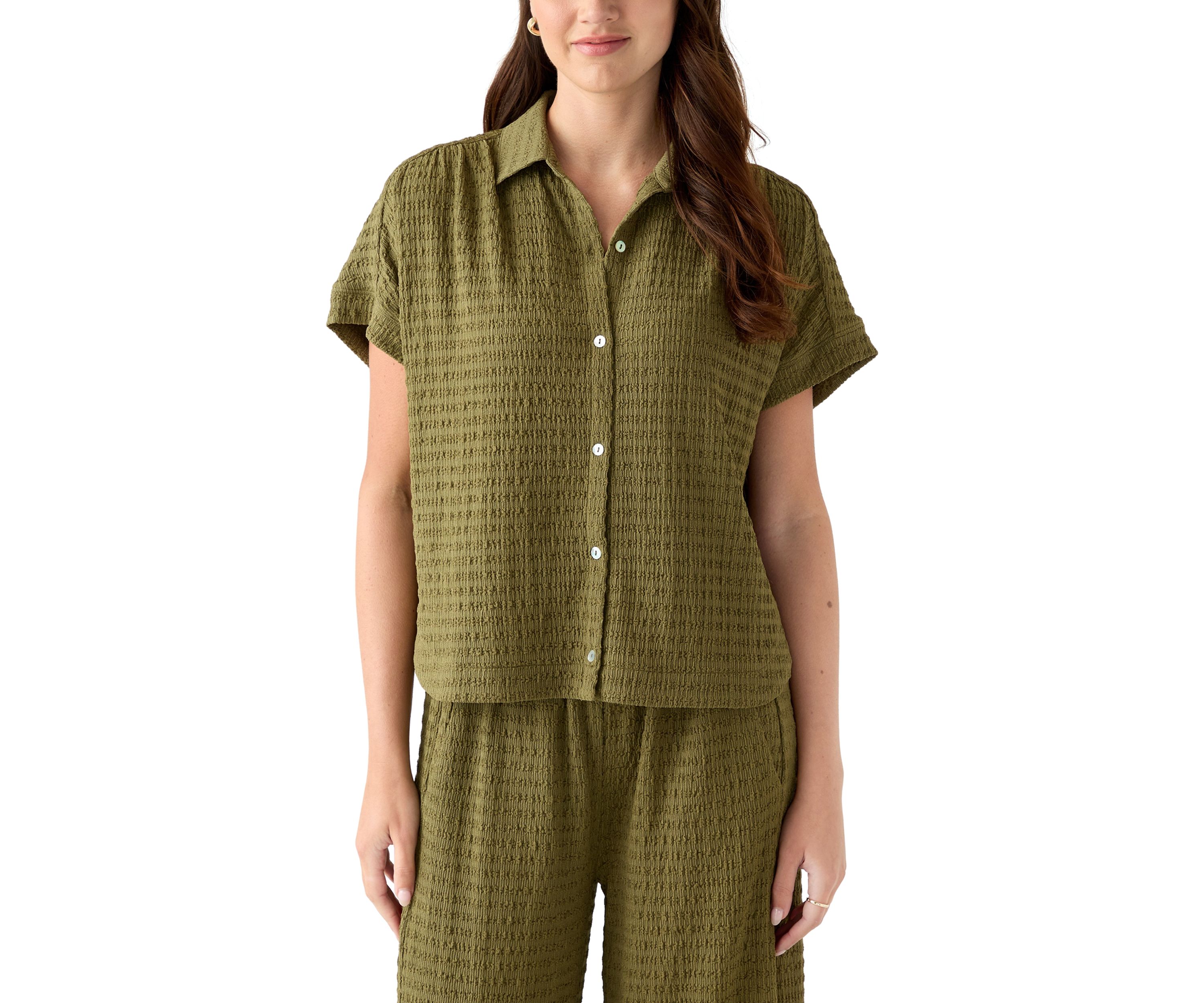 Womens Short Sleeve Textured Camp Shirt