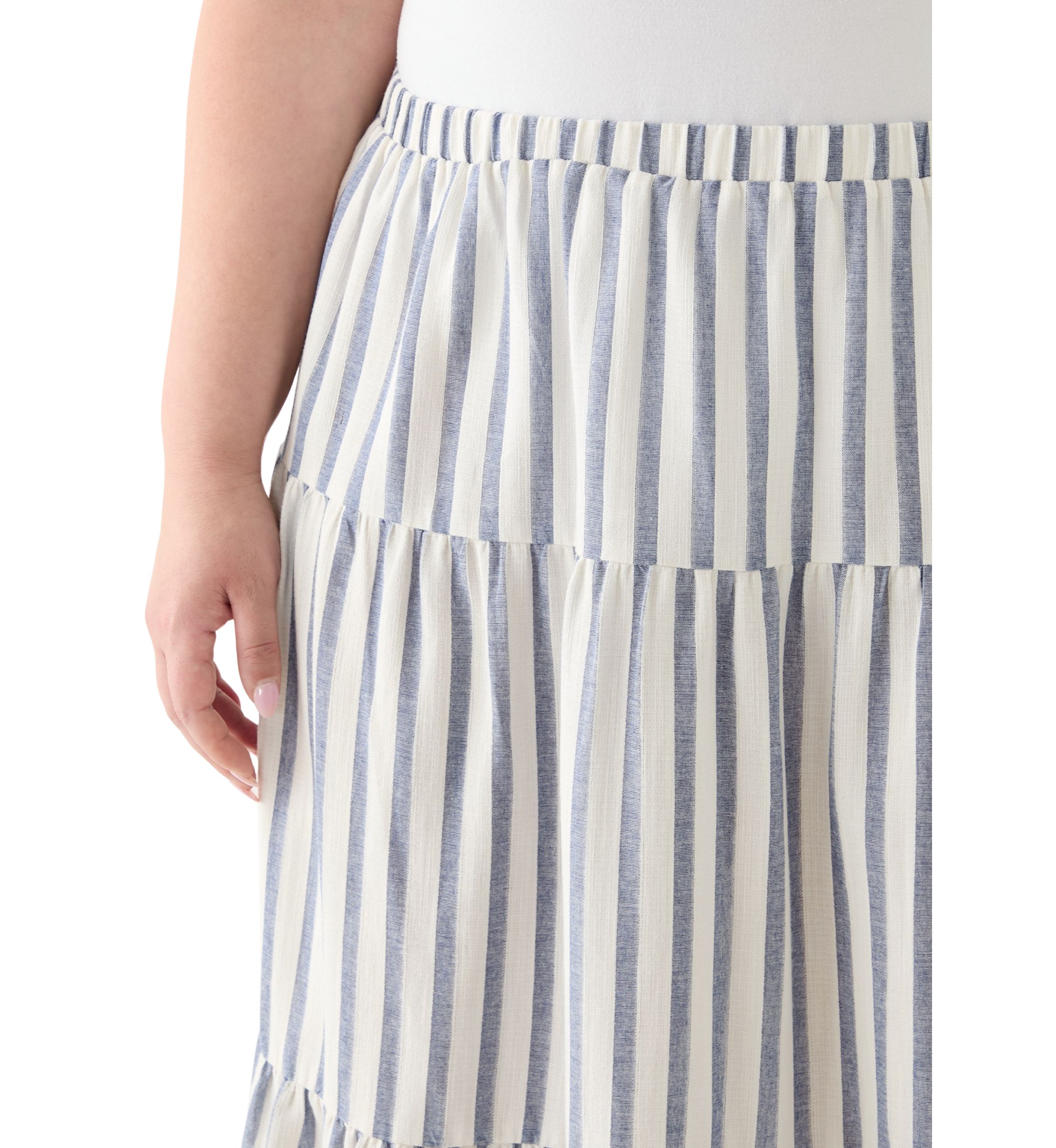 Plus Size Pull On Tiered Skirt