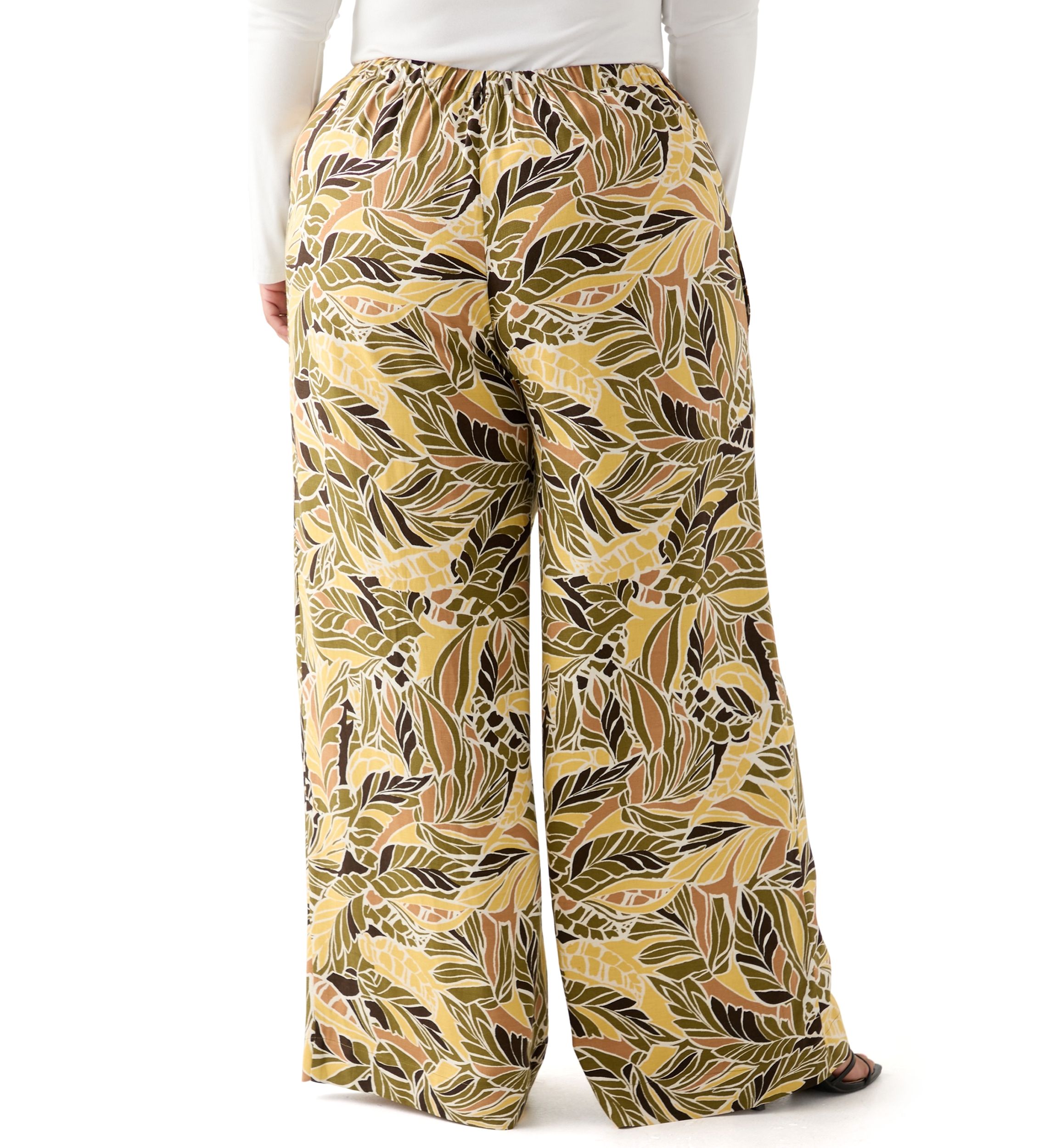 Womens Plus Pull On Printed Pants