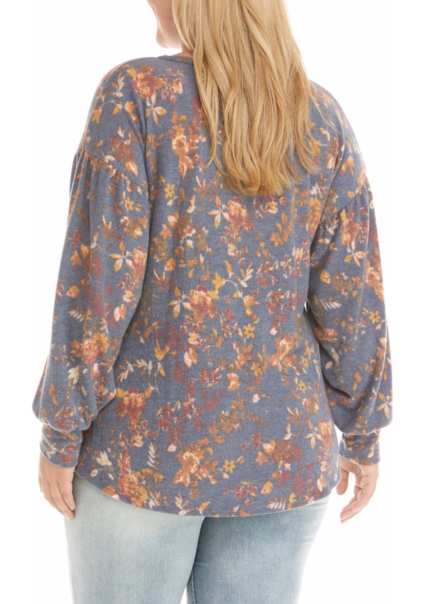 Plus Size Twist Front Pullover