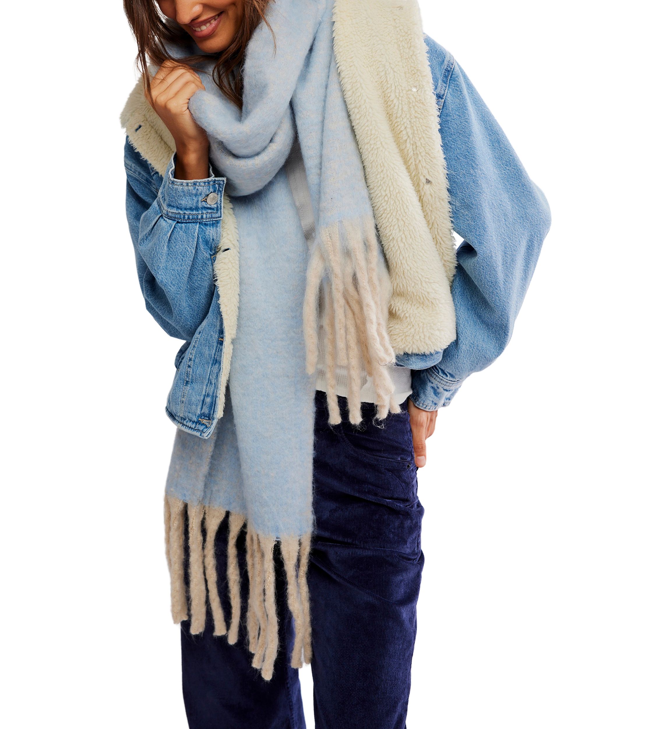 新品未使用！bbblllaaahhh SCARF FOR A COLD DAY Free People Winter Chill Blanket Scarf | Belk