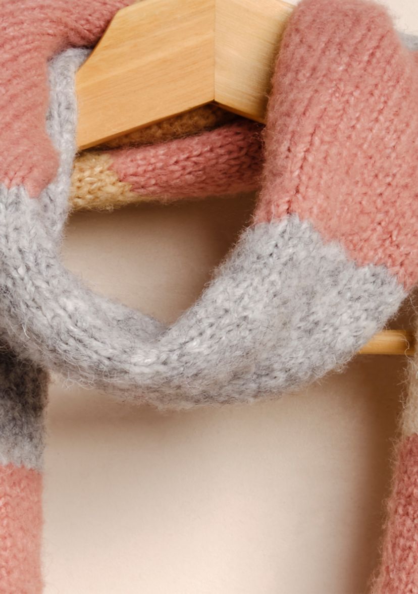 Carina Swirl Scarf