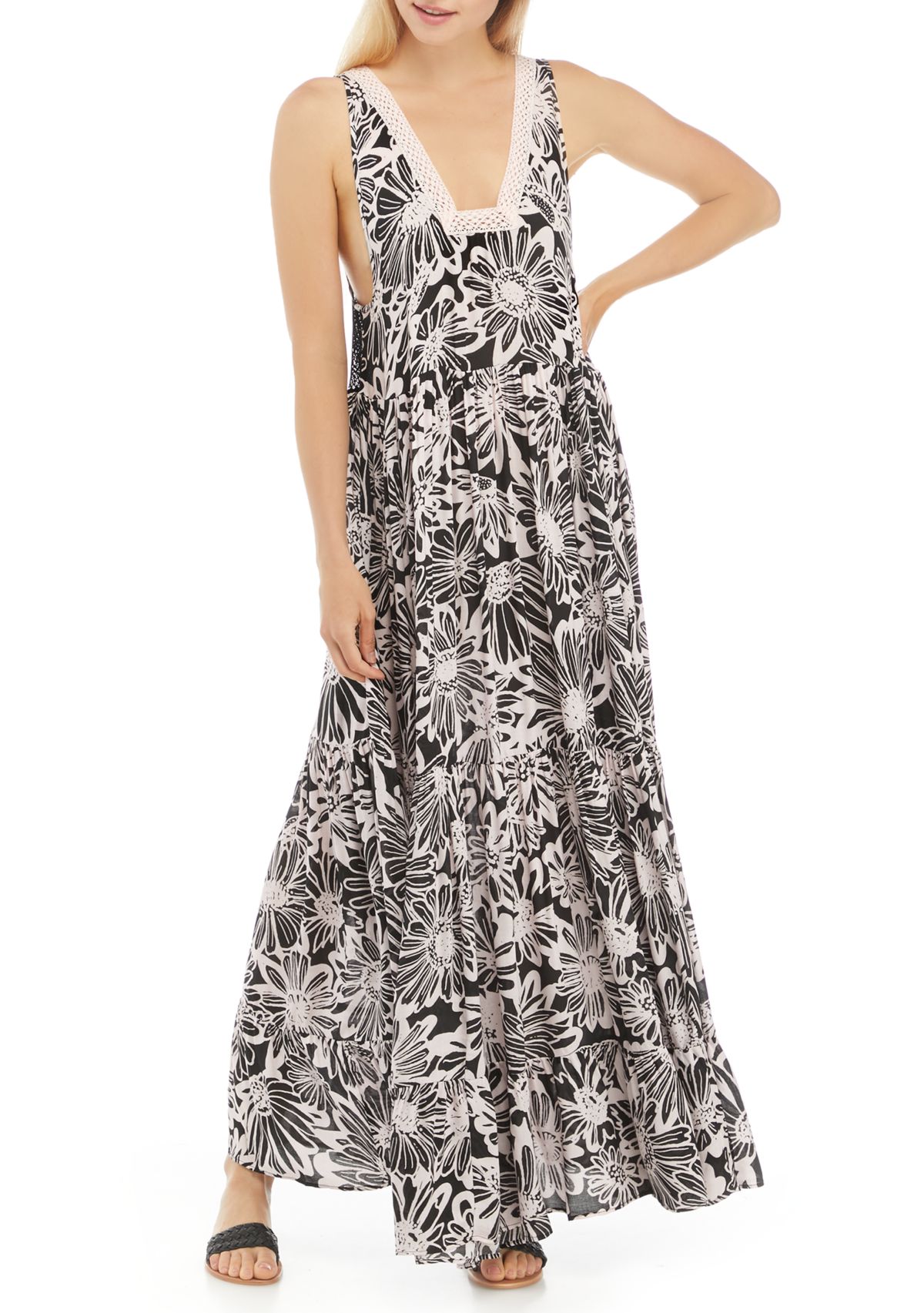 Sleeveless Floral Tiered Maxi Dress 