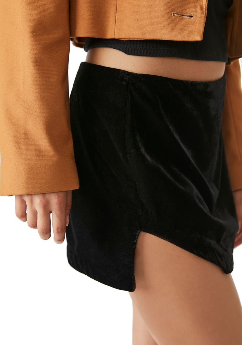 Annalise Velvet Mini Skirt