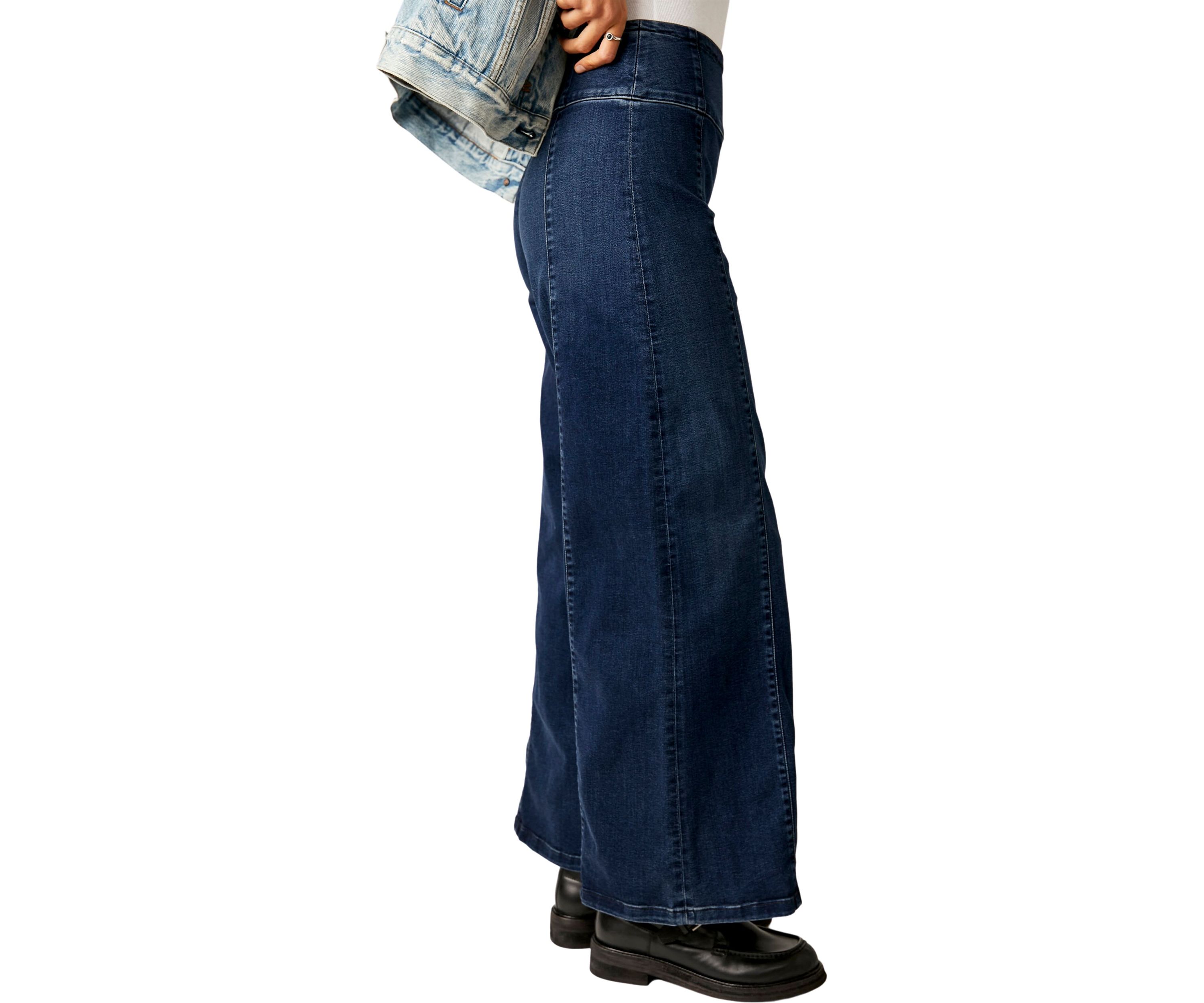 Spotlight High Rise Wide Leg Pants 