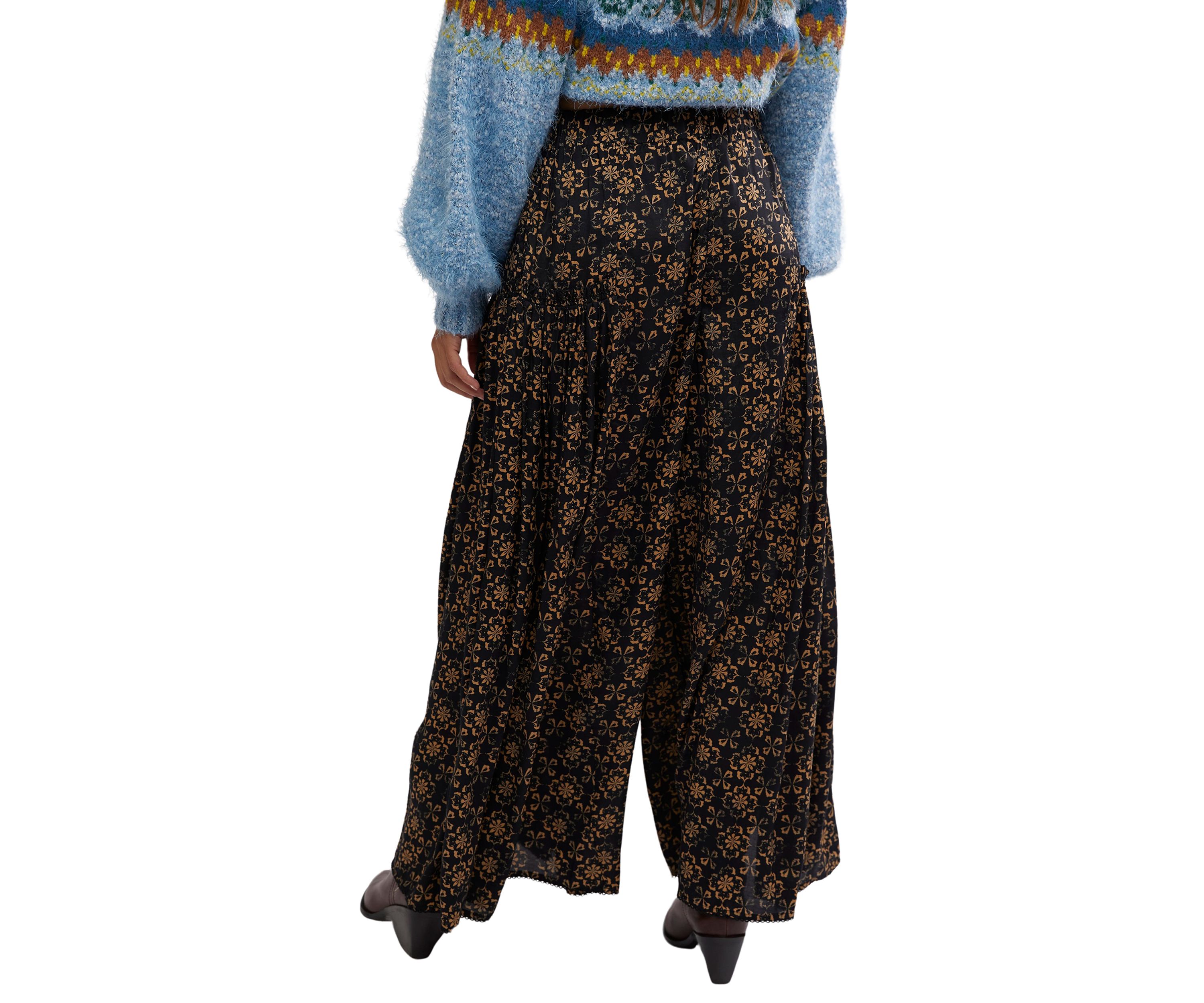 So Charming Wide-Leg Pants