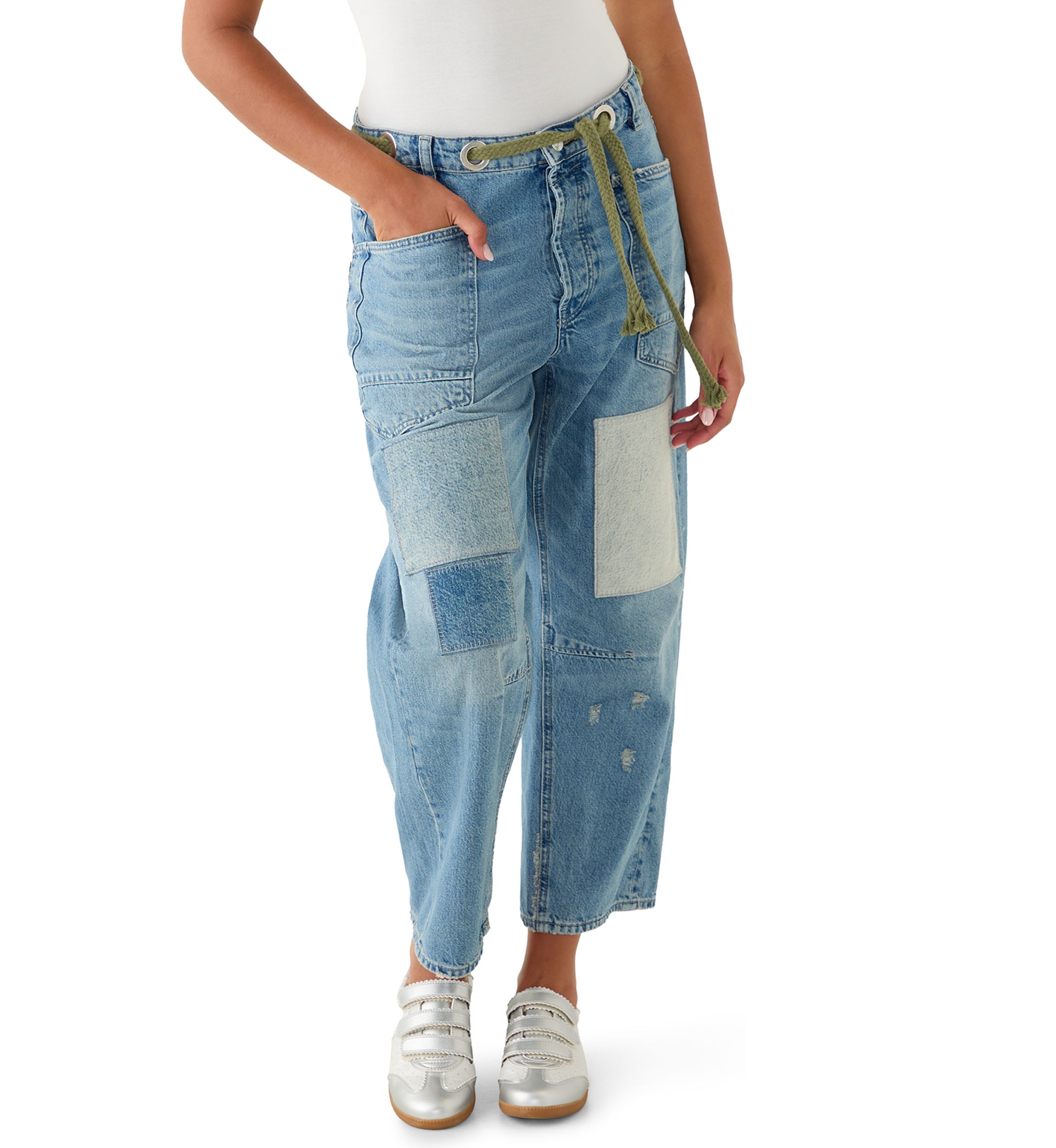 Moxie Low Slung Pull On Barrel Jeans 