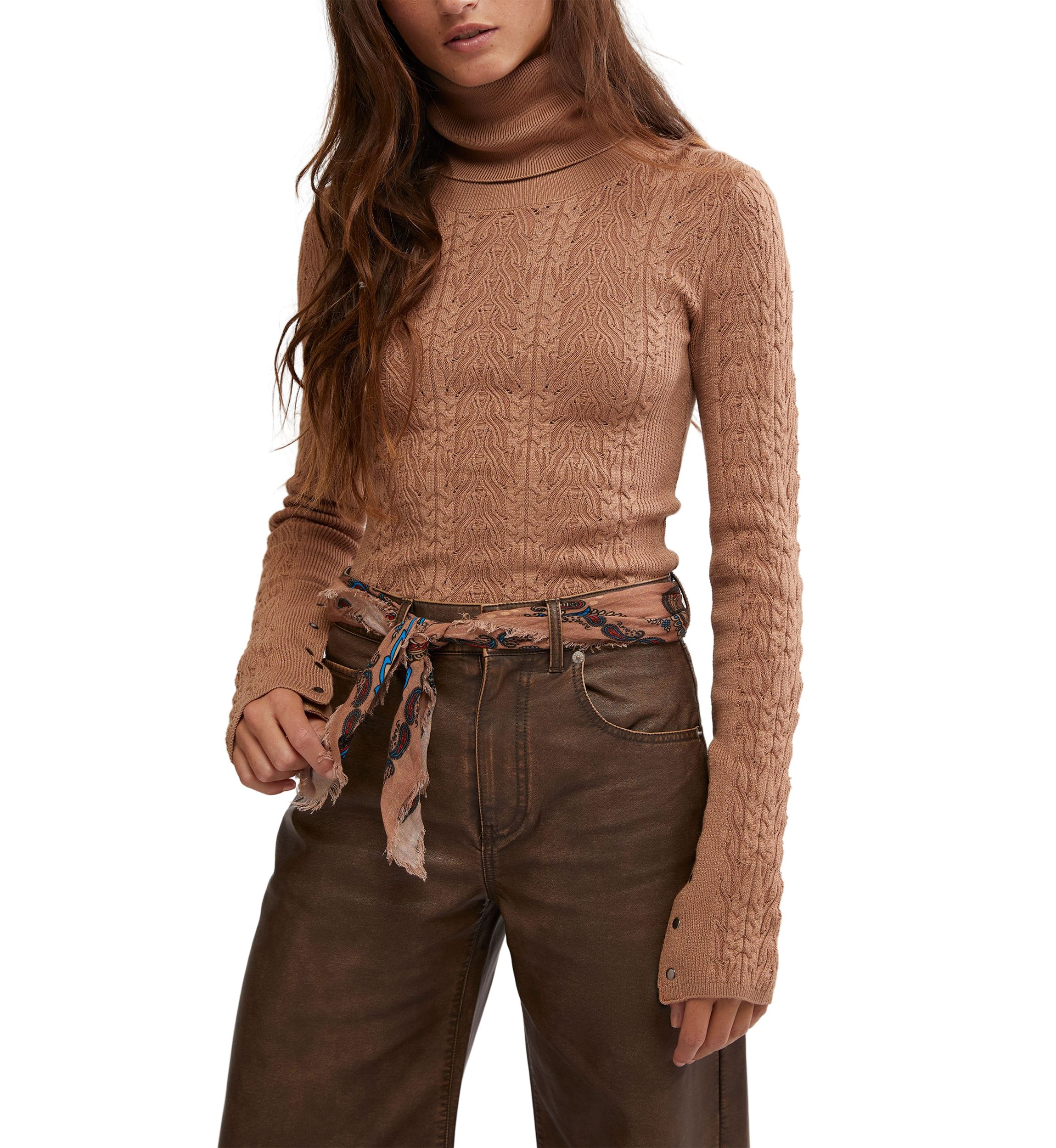 Maddie Turtleneck