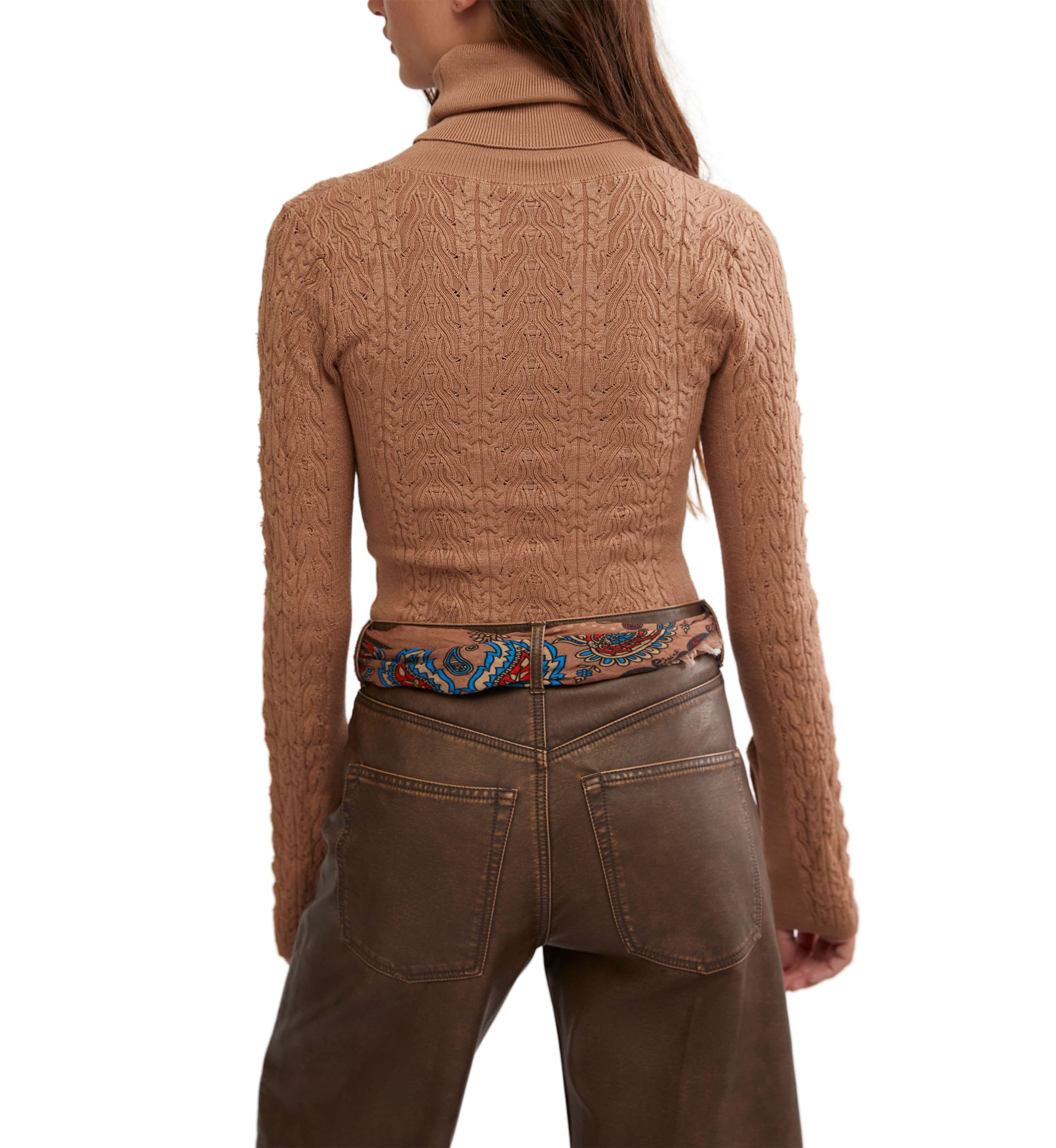 Maddie Turtleneck