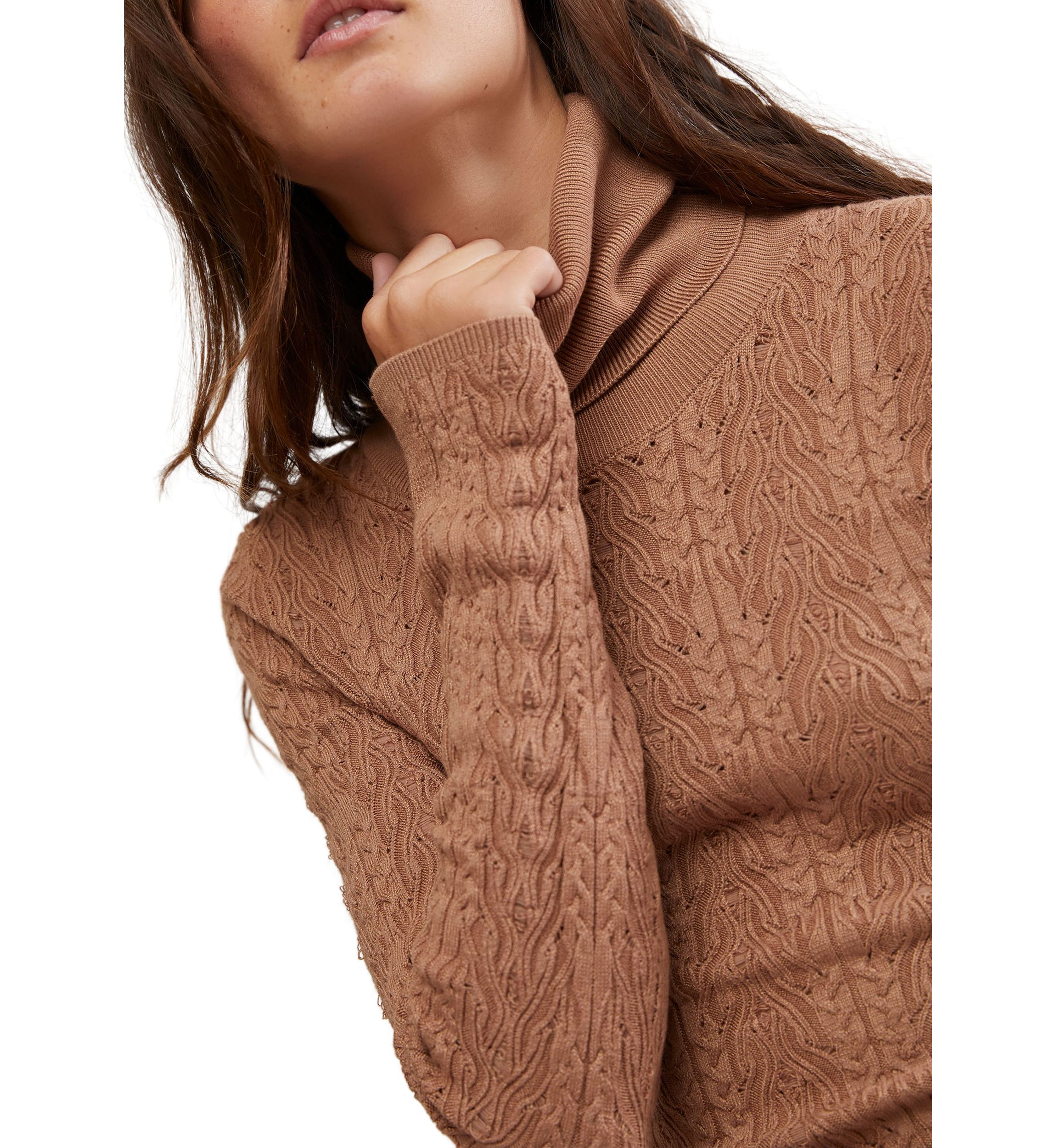 Maddie Turtleneck
