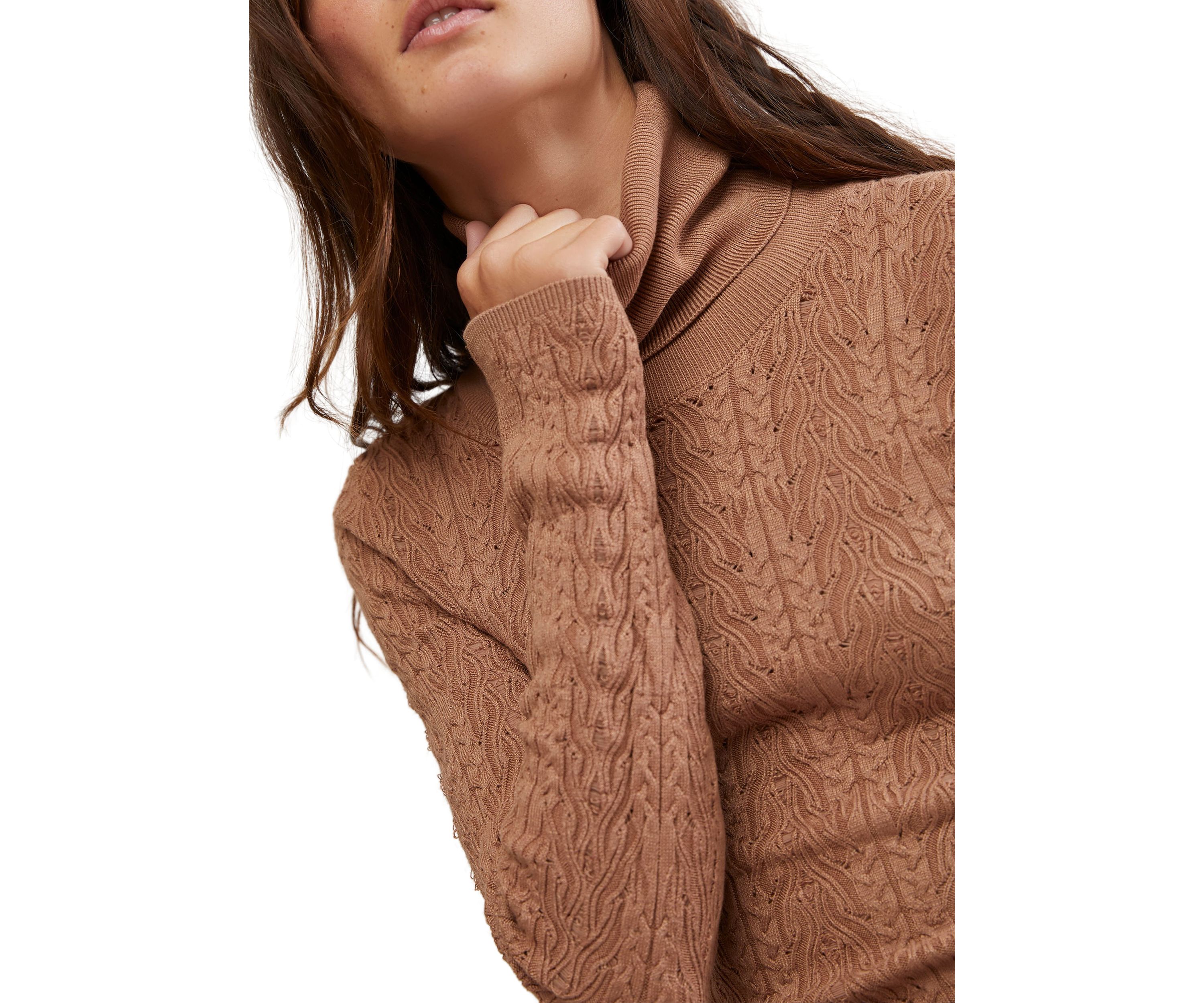 Maddie Turtleneck