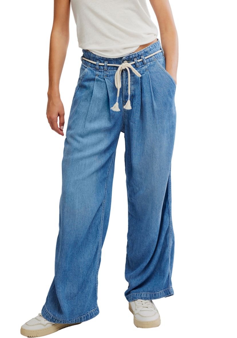 We The Free Dakota Cinched Pull-On Jeans