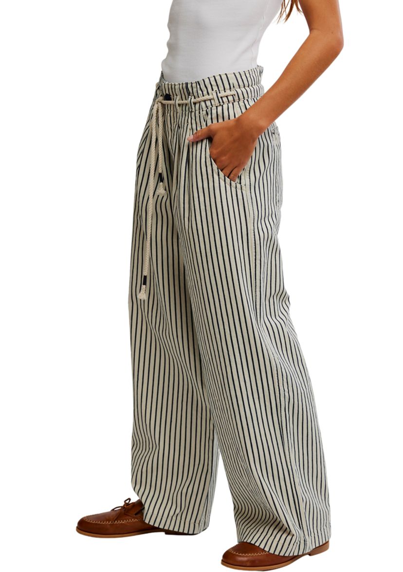 We the Free Dakota Cinched Railroad Pull On Jeans