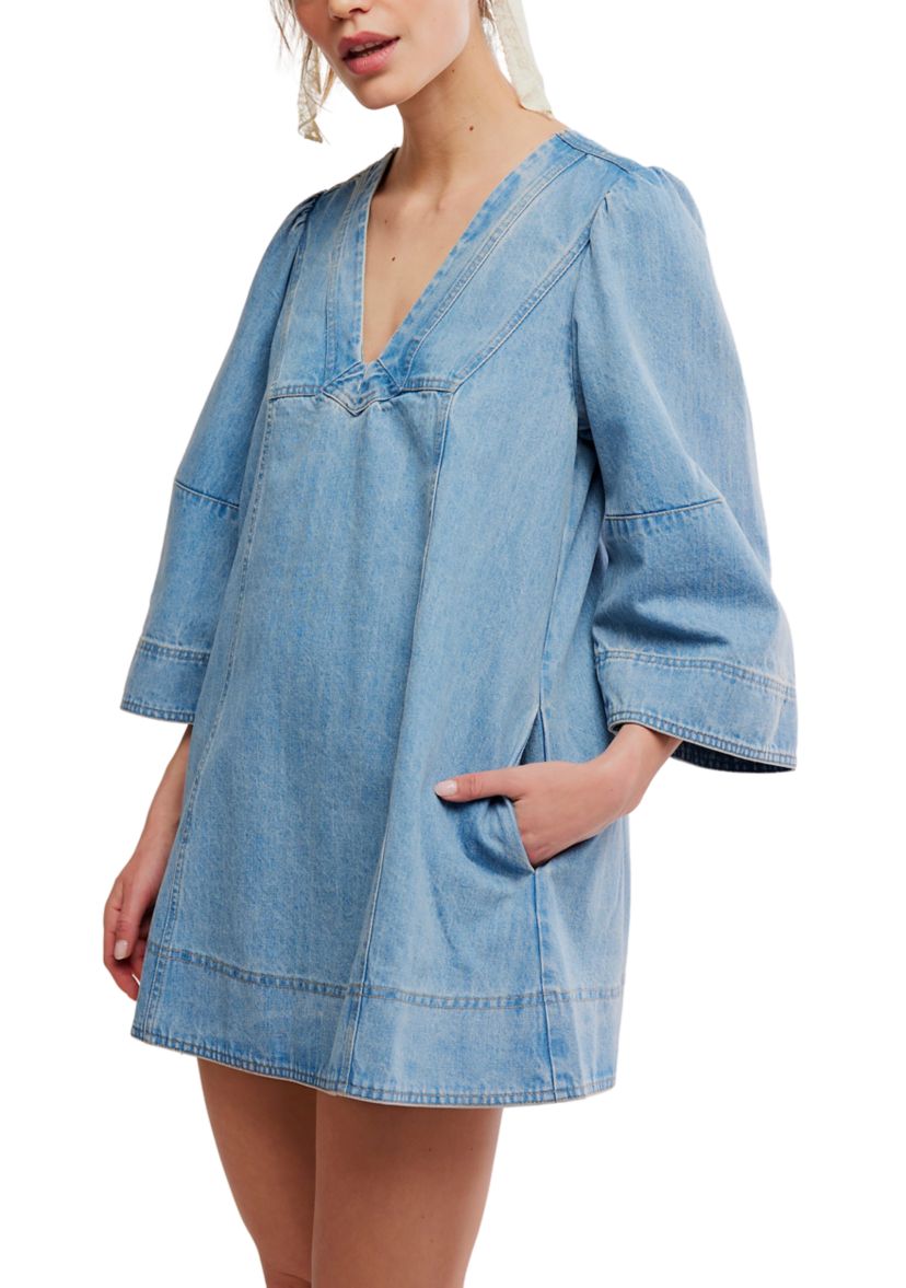 free people blue dress Dresses | Free People Fiona Wrap Maxi Size Xs | Color: | Size: Xs The ruffled trim adds romantic detail while the lightweight fabric keeps you comfortable all day long Free People Goldie Balloon Sleeve