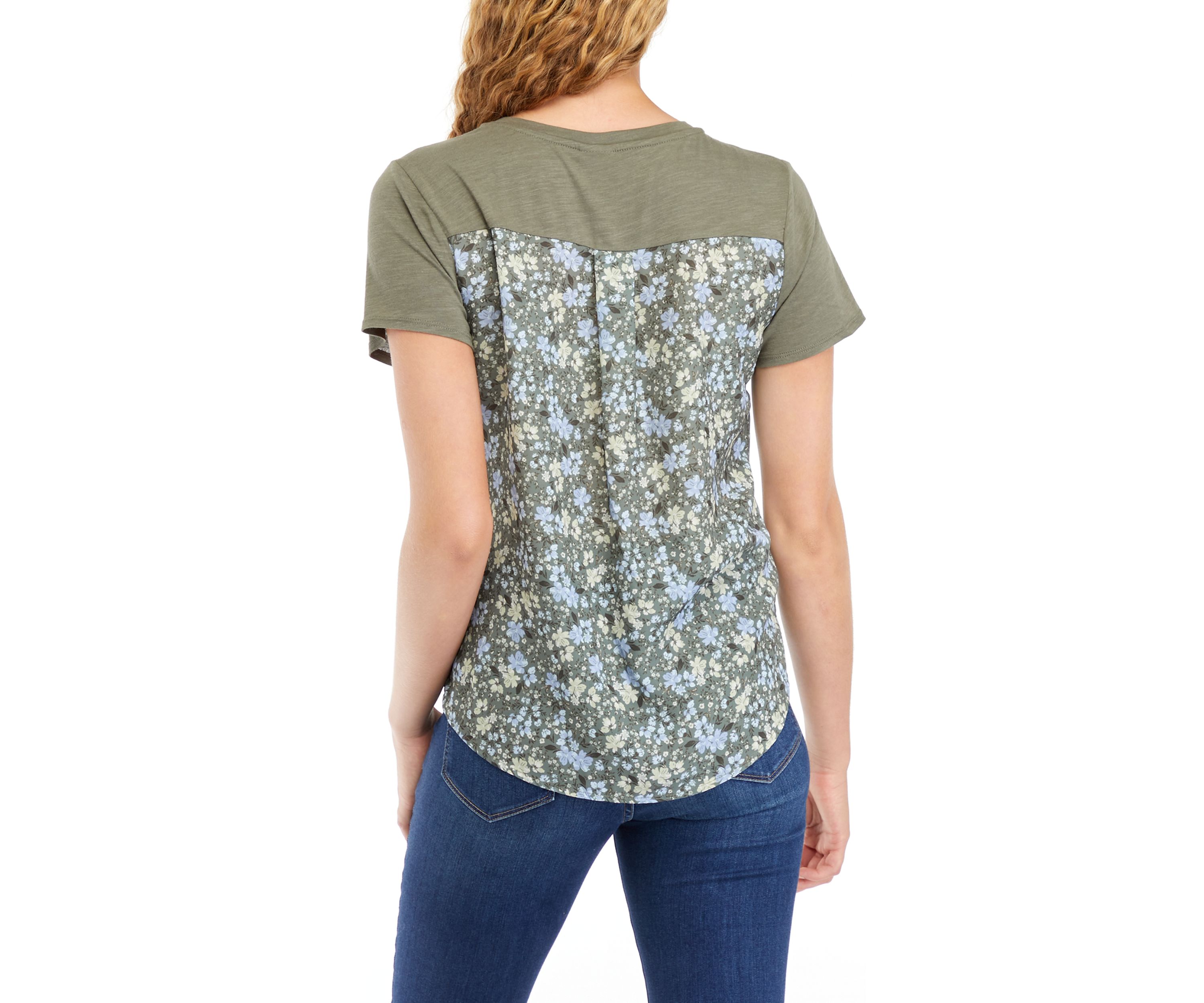 Juniors Pocket Crew Neck T-Shirt