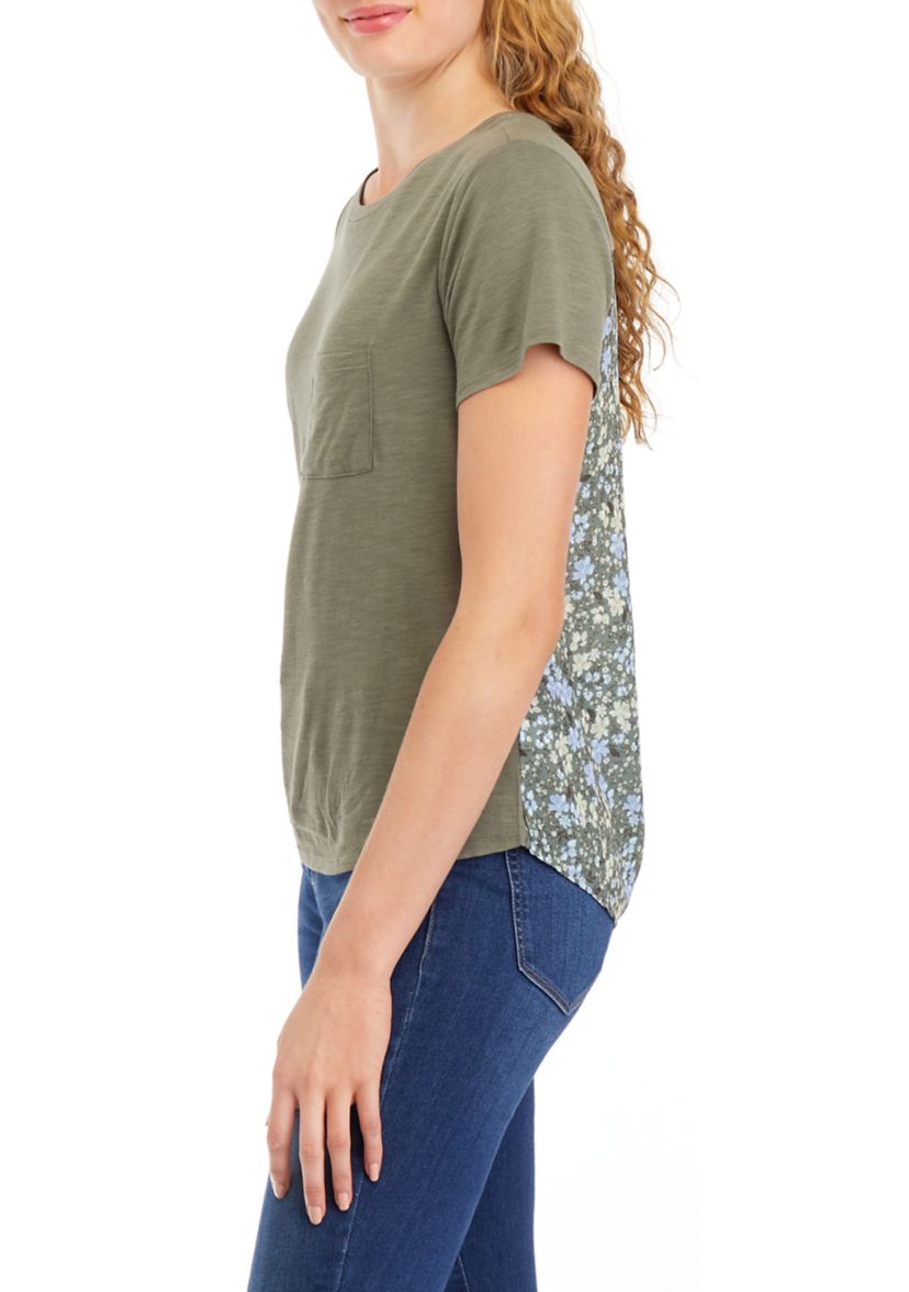Juniors Pocket Crew Neck T-Shirt