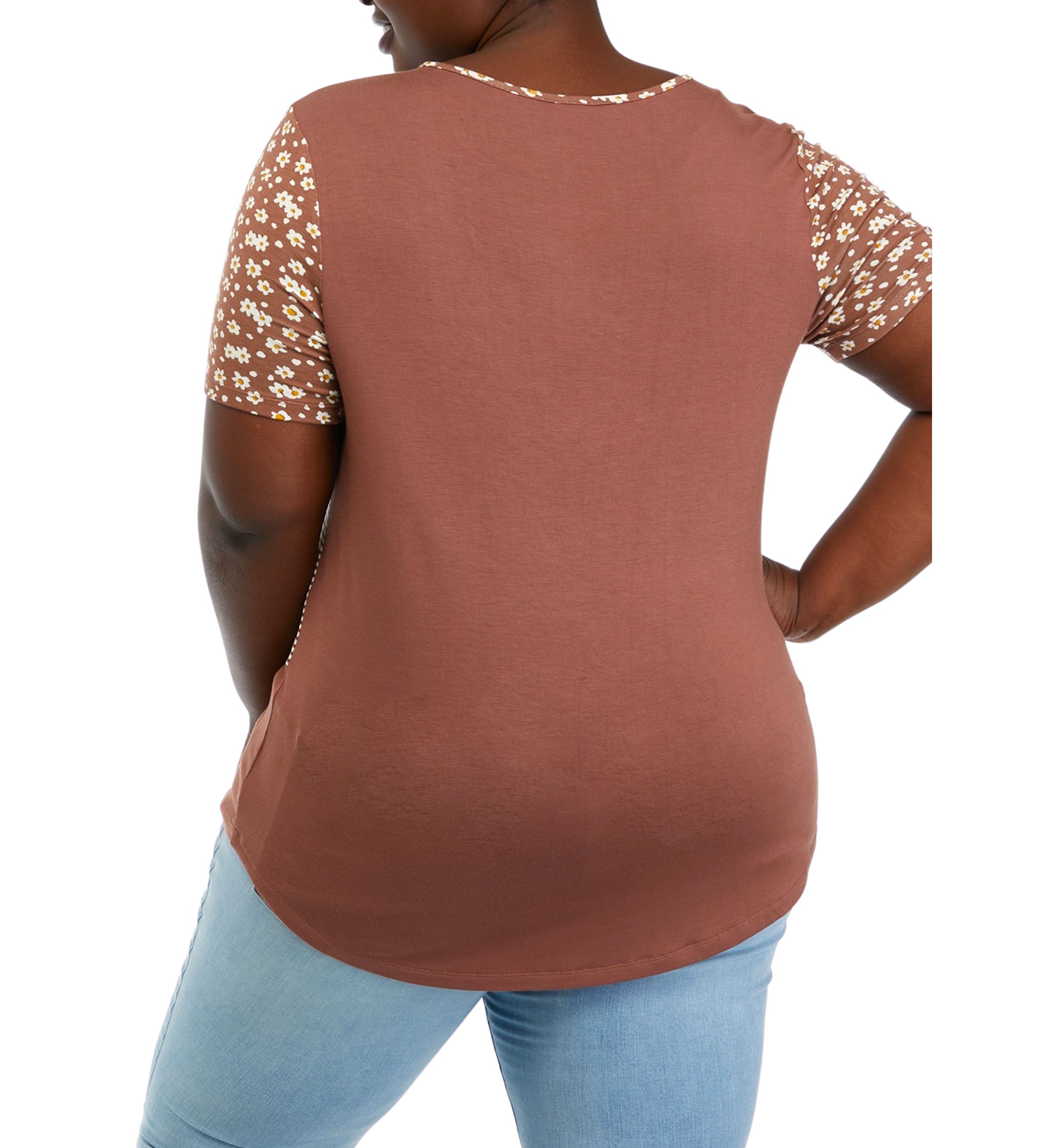   Plus Size Short Sleeve Color Block T-Shirt 