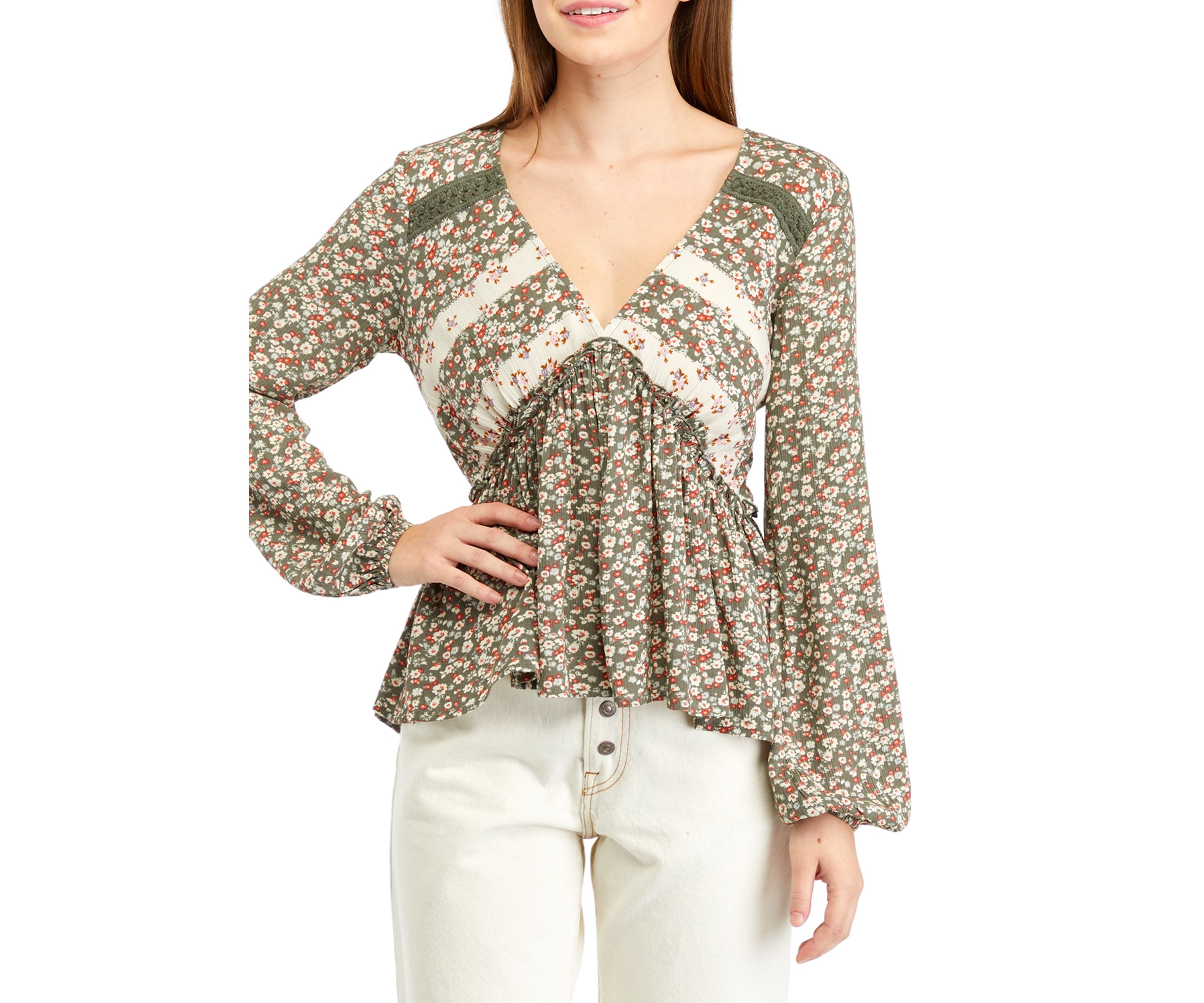 Juniors High Low Printed Woven Top