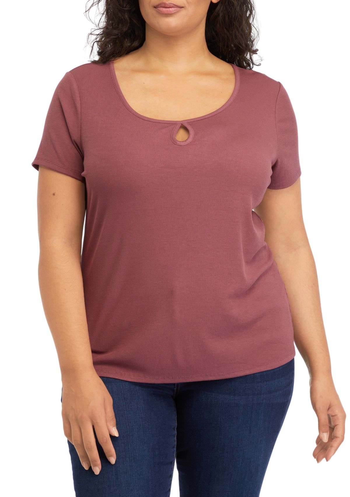 Plus Size Short Sleeve Scoop Neck T-Shirt with Keyhole