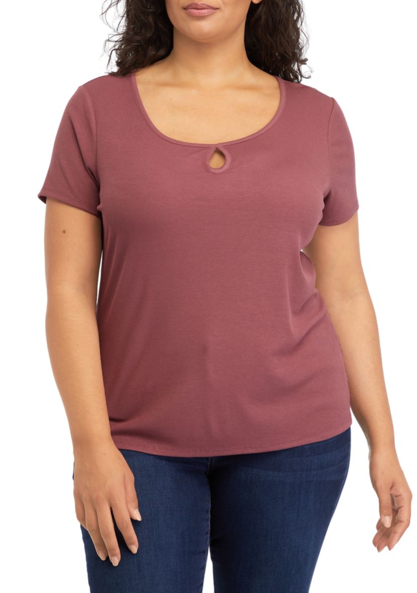 Plus Size Short Sleeve Scoop Neck T-Shirt with Keyhole