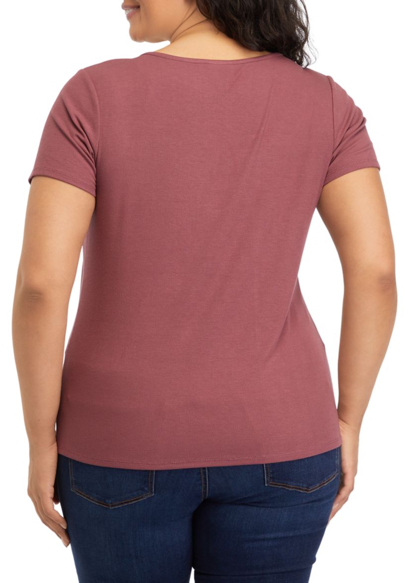 Plus Size Short Sleeve Scoop Neck T-Shirt with Keyhole