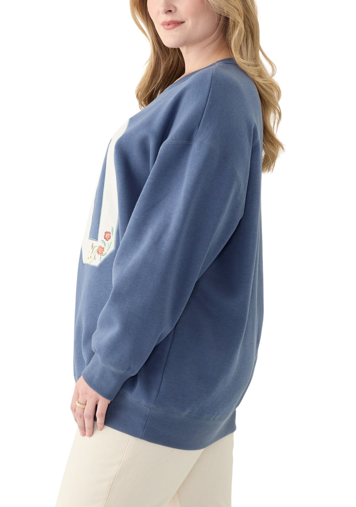 Plus Size Long Sleeve Graphic Sweatshirt 