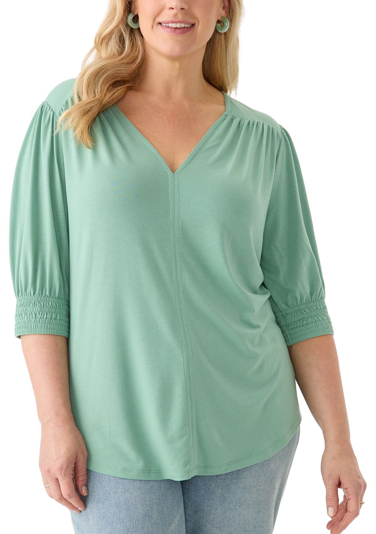 Plus Size 3/4 Sleeve V-Neck Knit Top