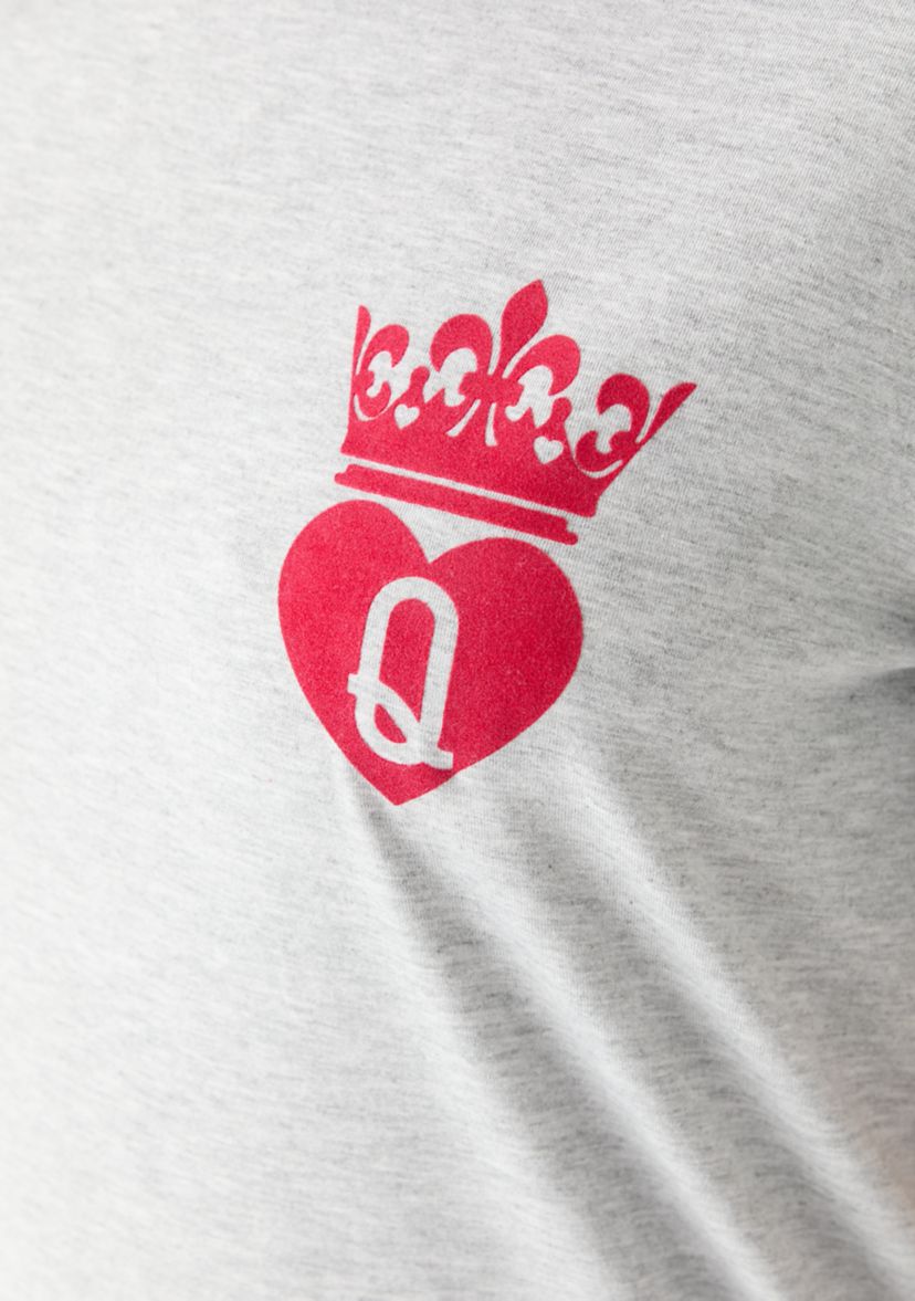 Womens Short Sleeve Queen of Hearts Graphic T-Shirt