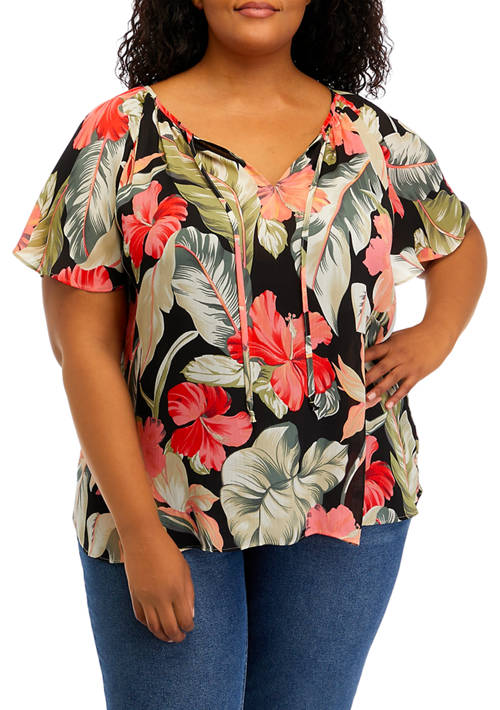Grace Plus Size Women's Flutter Sleeve Floral Top
