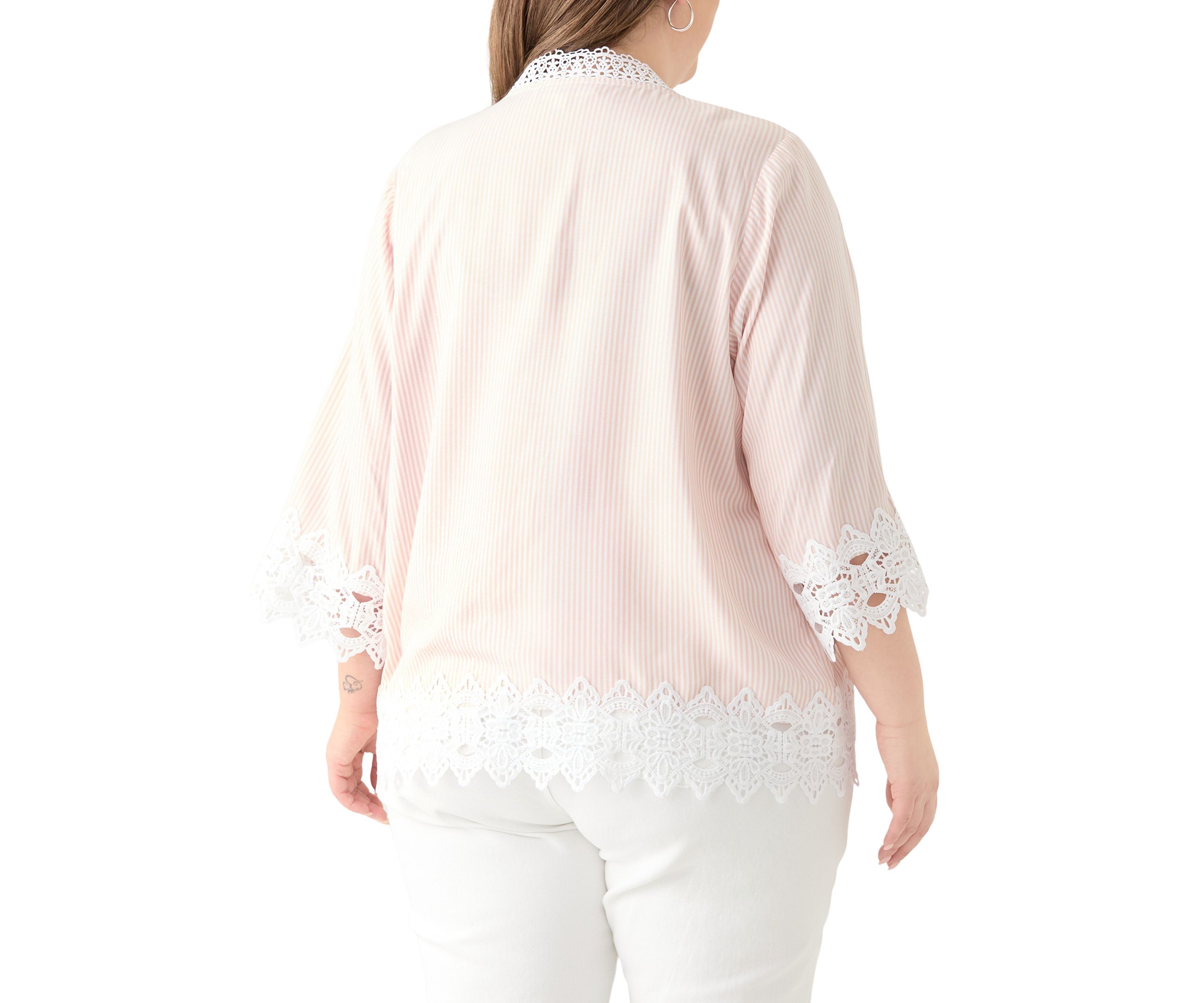 Plus Size 3/4 Sleeve Crochet Trim Woven Blouse 