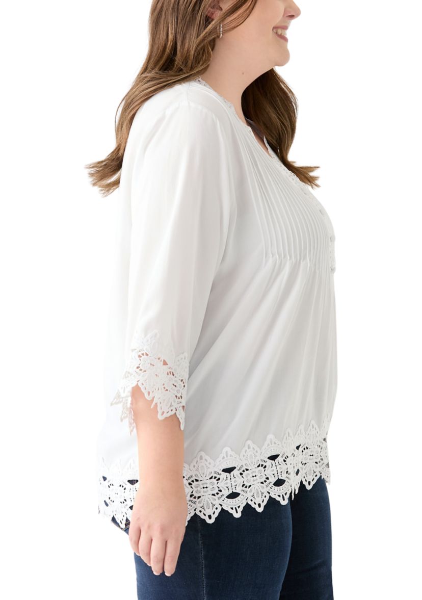 Plus Size 3/4 Crochet Trim Woven V-Neck Blouse 