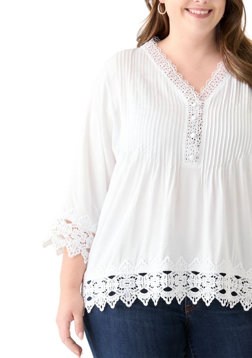 Plus Size 3/4 Crochet Trim Woven V-Neck Blouse 