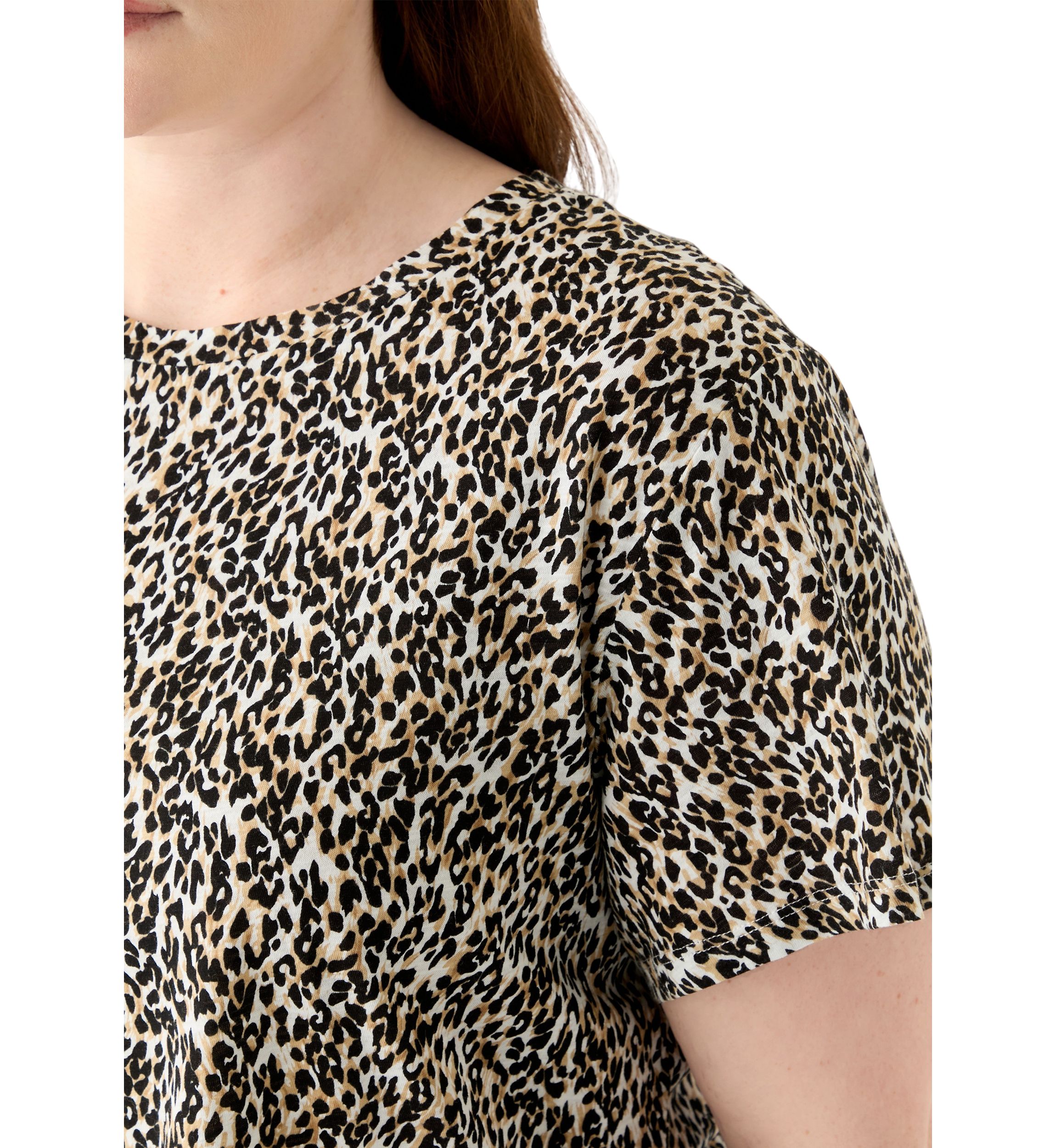 Plus Size Short Sleeve Slub Crew Neck T-Shirt