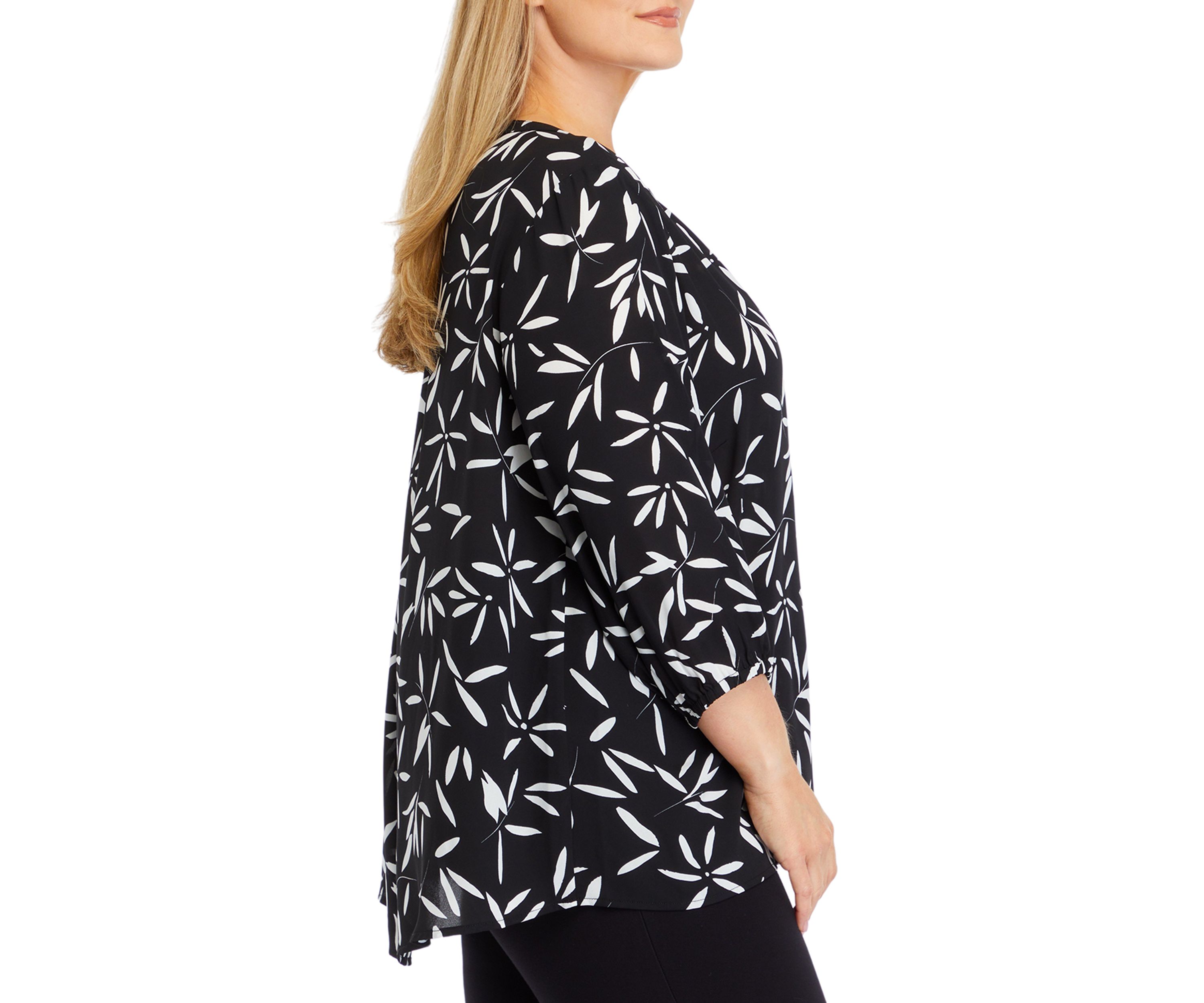 Womens 3/4 Sleeve Split Neck Printed Top 