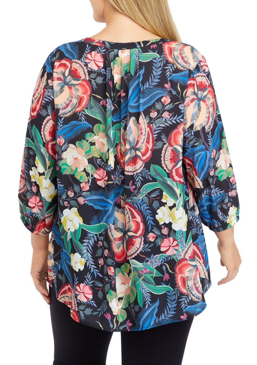 Plus Size 3/4 Sleeve Split Neck Printed Top 