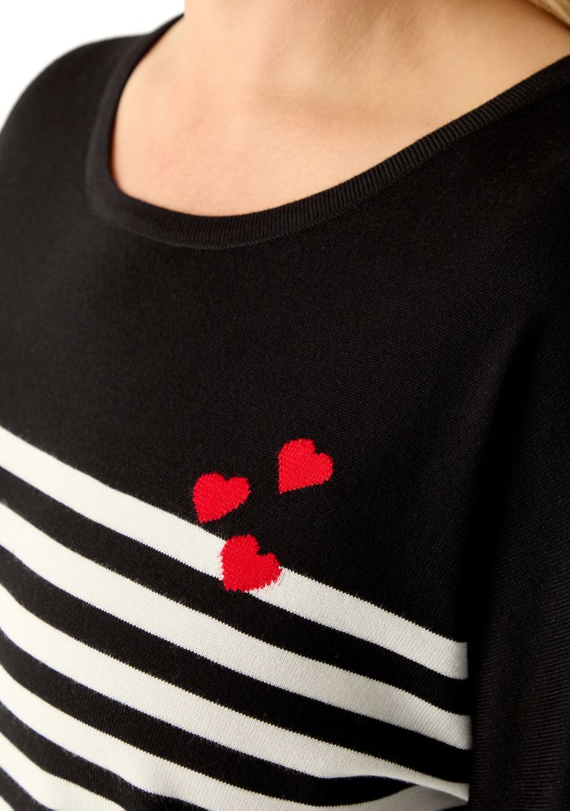 Plus Size Heart Intarsia Stripe Sweater