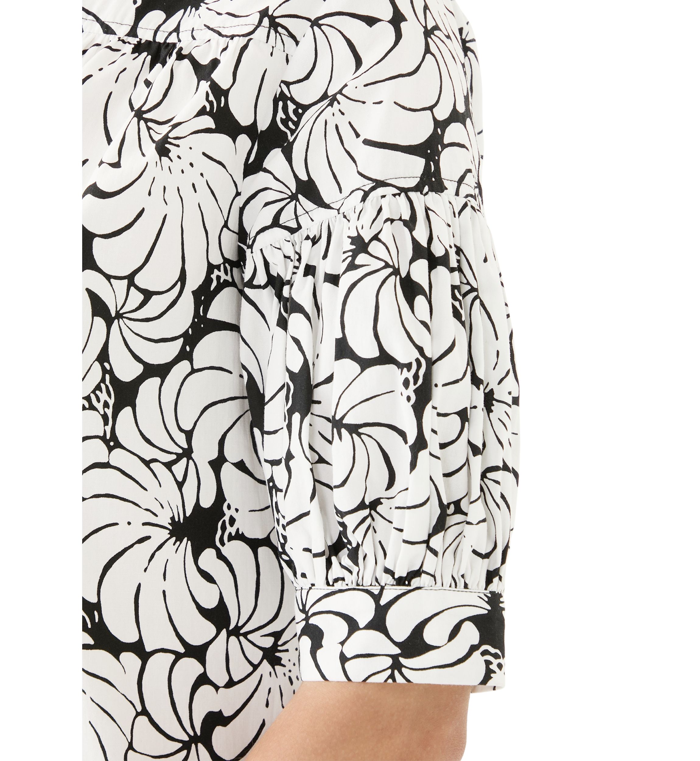 Womens Elbow Sleeve Printed Top
