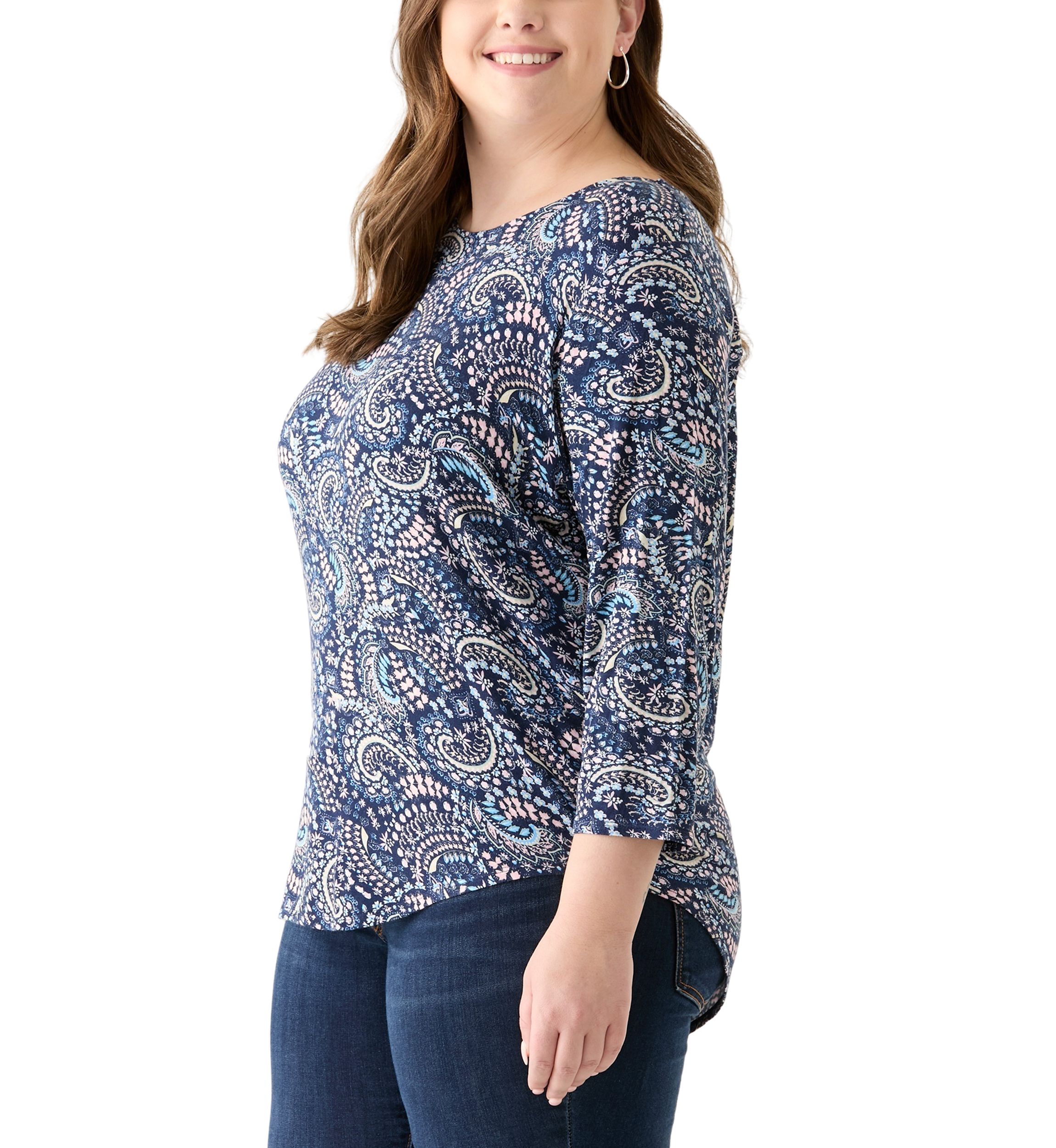 Plus Size 3/4 Sleeve Pleat Back Knit Top
