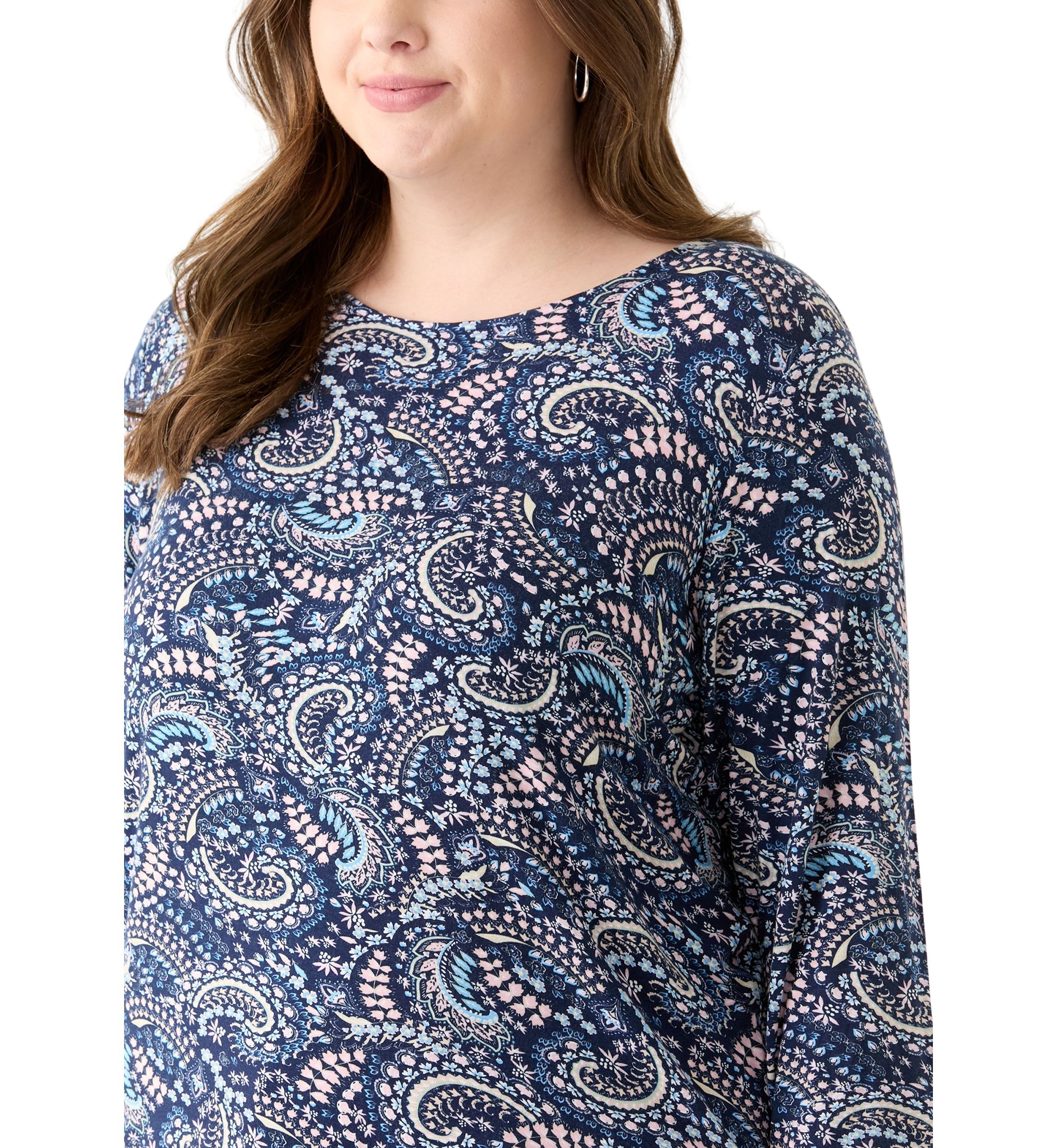 Plus Size 3/4 Sleeve Pleat Back Knit Top