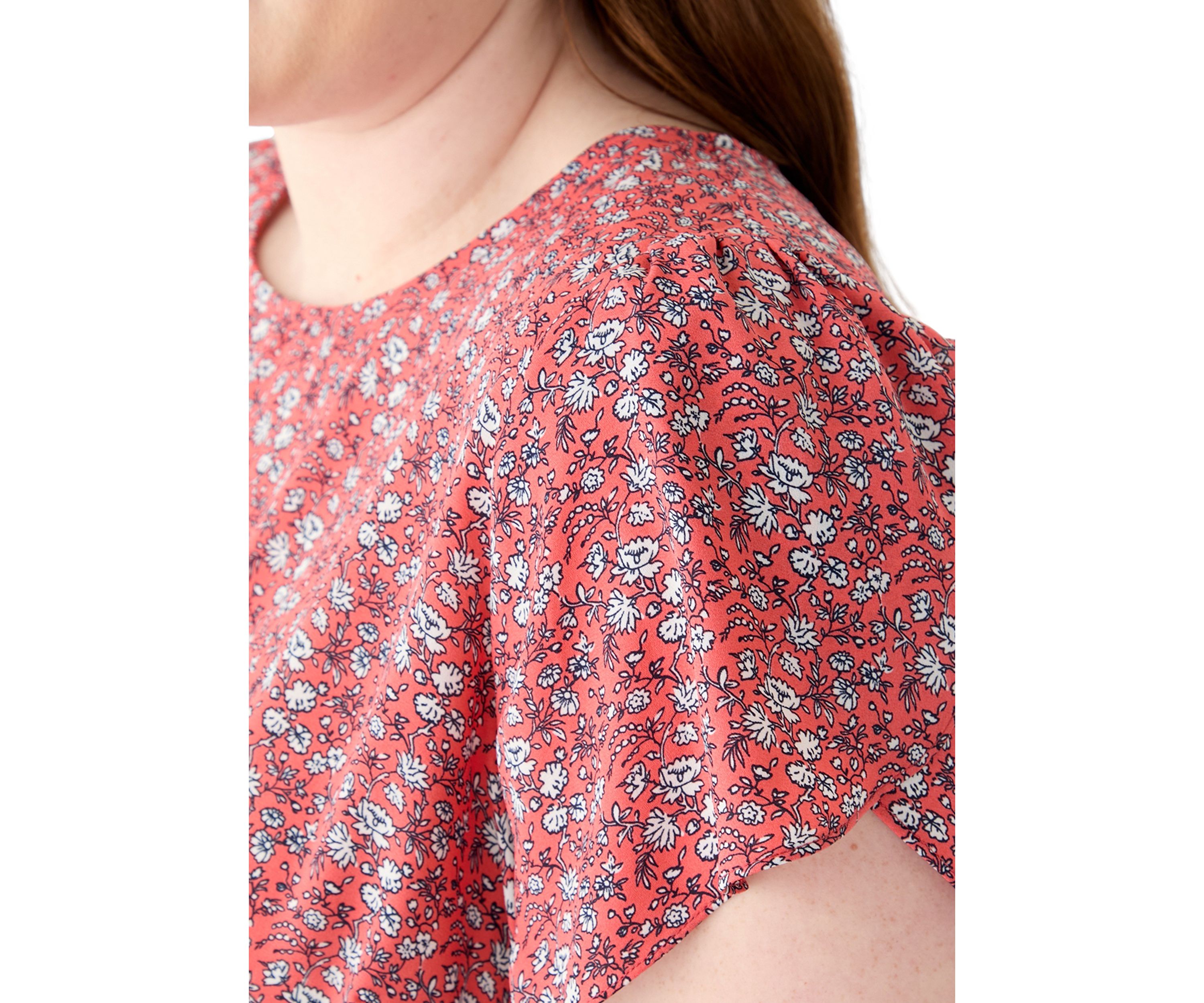 Plus Size Short Sleeve Button Back Woven Blouse