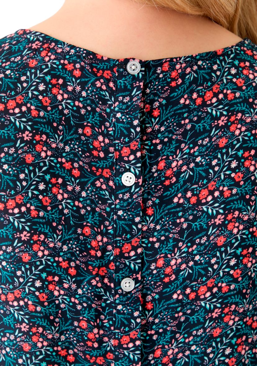 Plus Size Short Sleeve Button Back Woven Blouse 