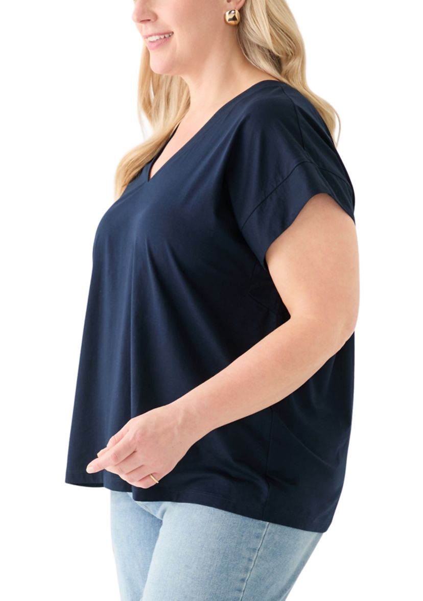 Plus Size Extended Shoulder V-Neck T-Shirt =