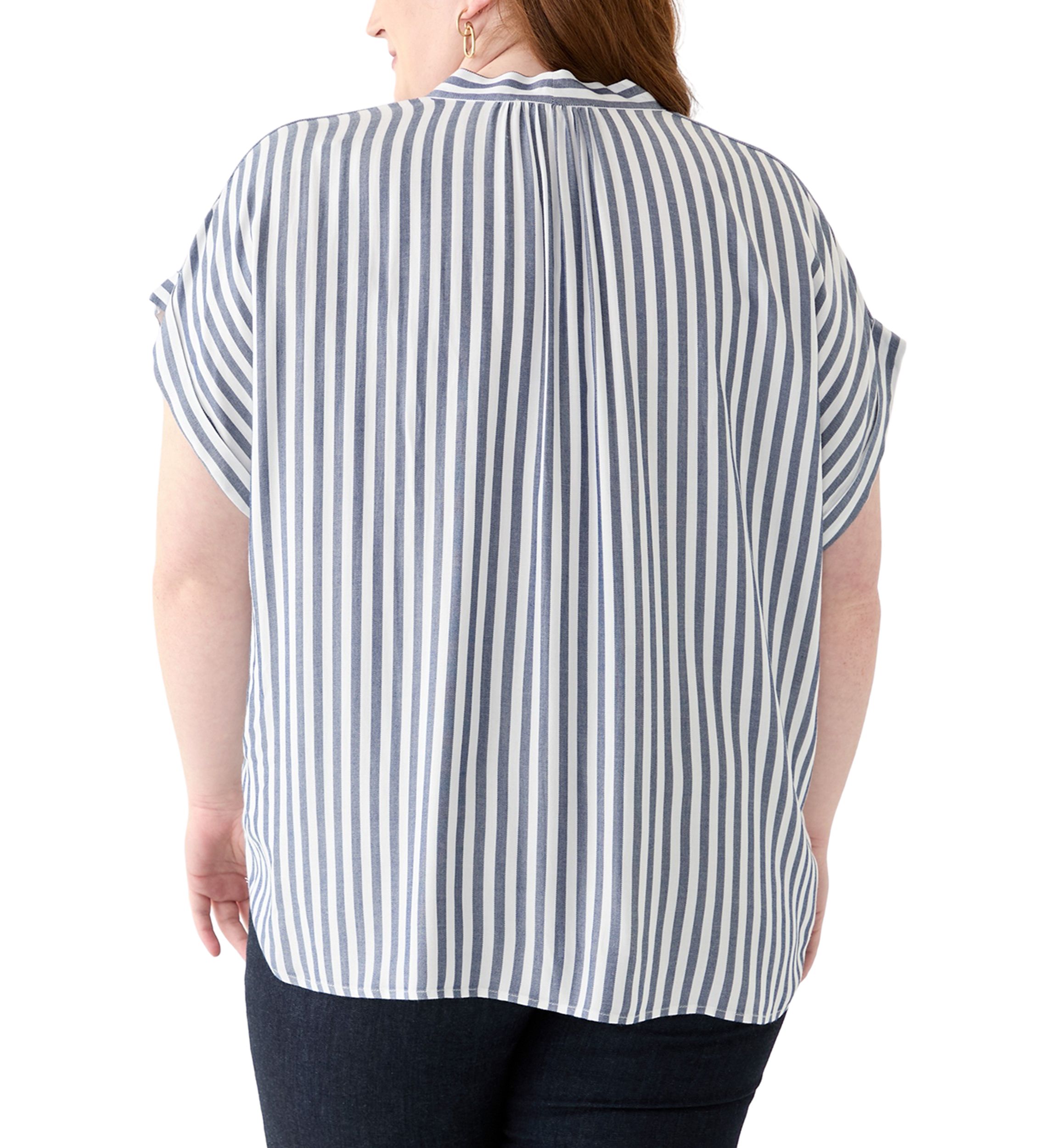 Plus Size Short Sleeve V-Neck Yarn Dyed Woven Blouse