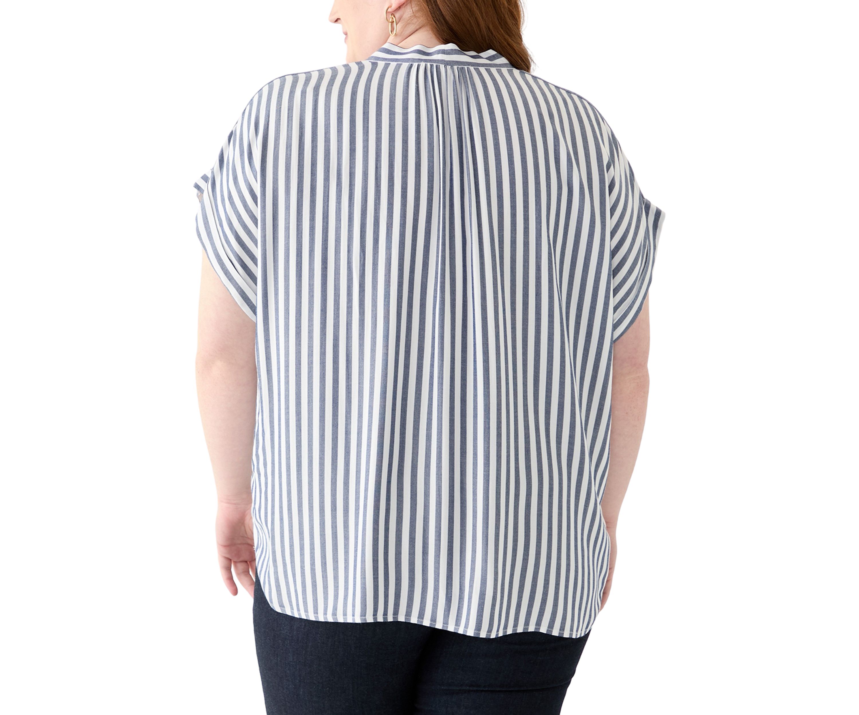Plus Size Short Sleeve V-Neck Yarn Dyed Woven Blouse