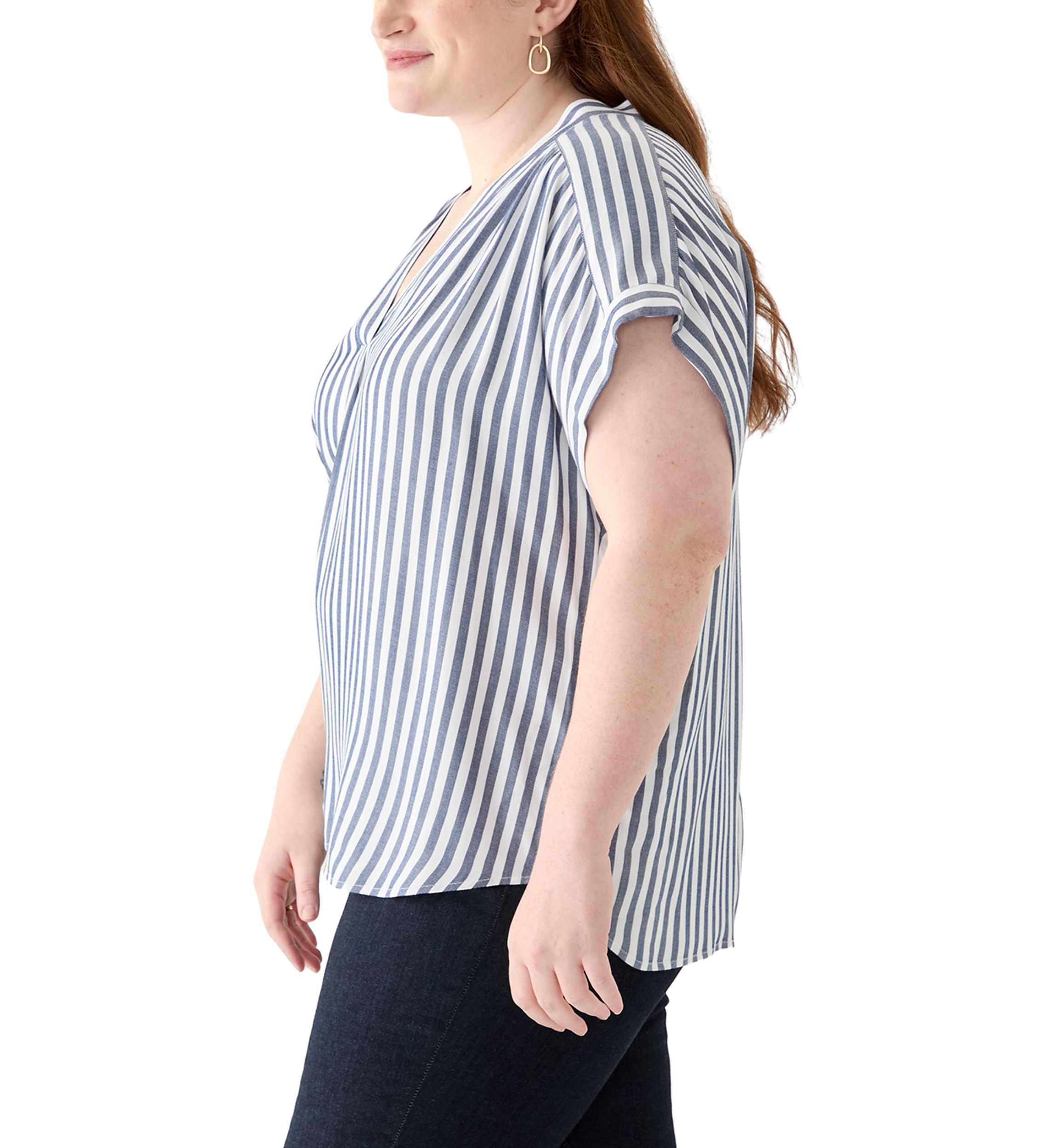 Plus Size Short Sleeve V-Neck Yarn Dyed Woven Blouse